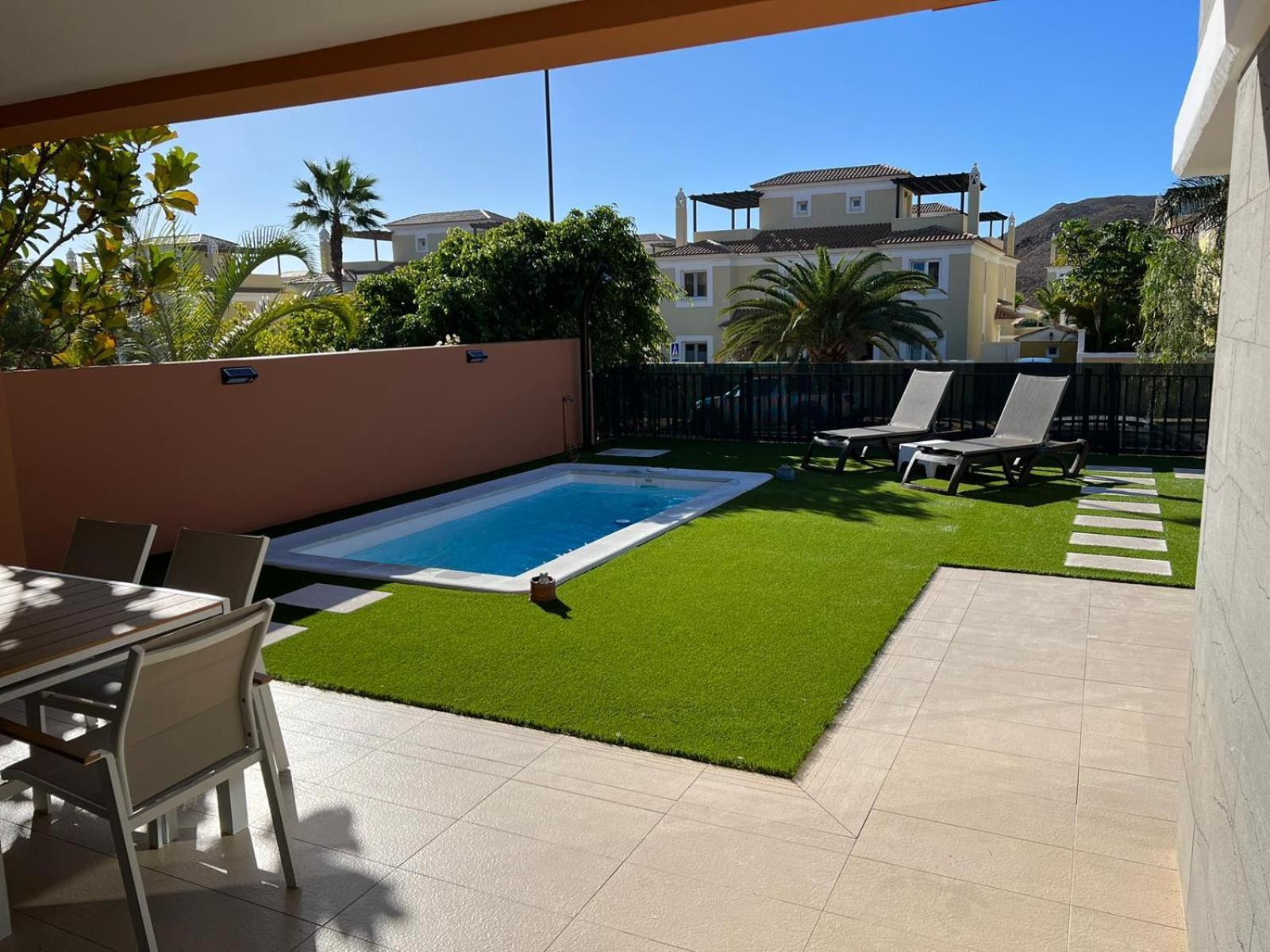 Exire Villa *