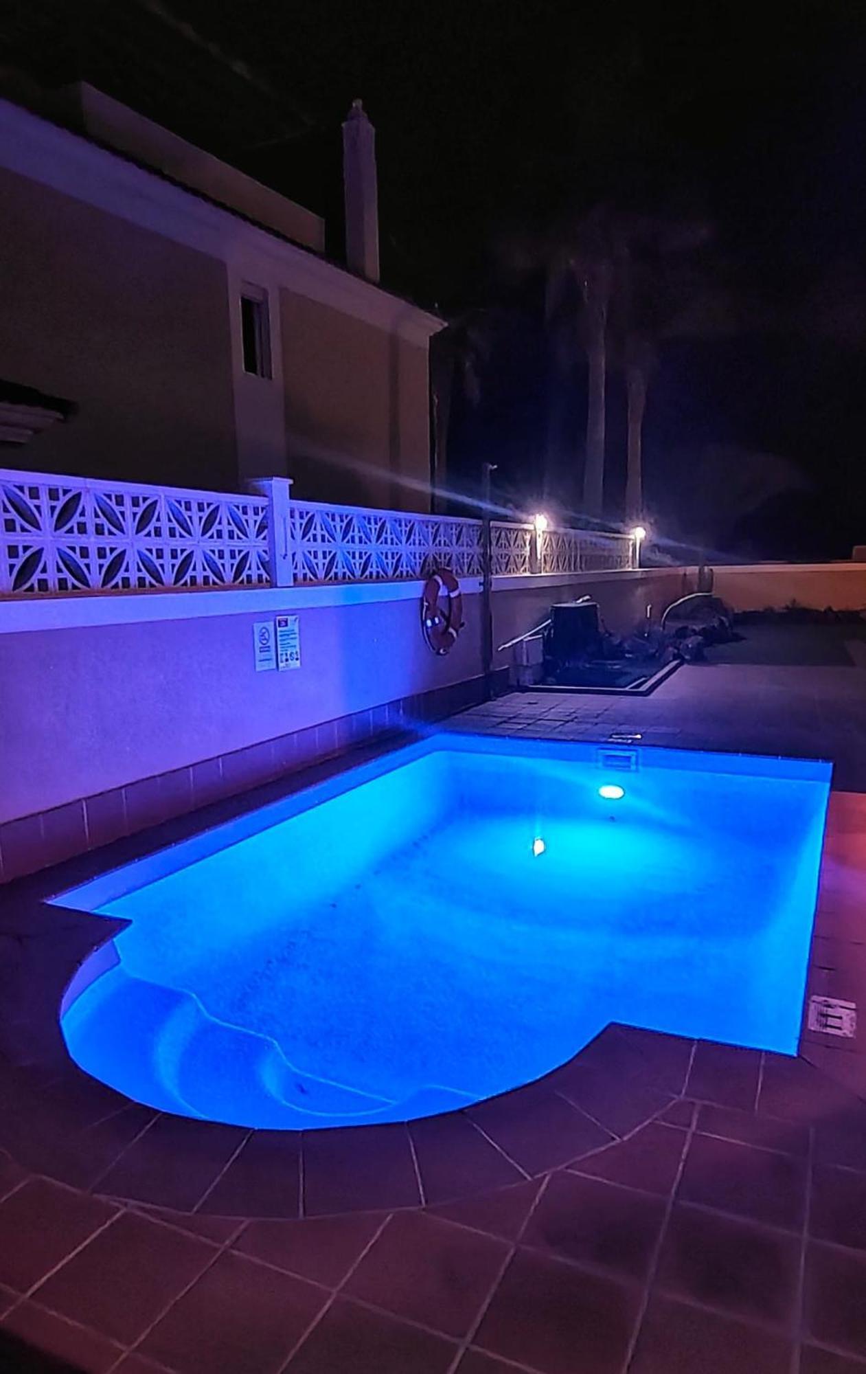 Preciosa Con Piscina Privada - Mapo Villa