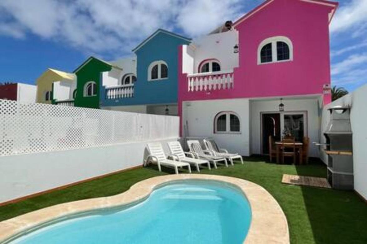 Beachside Eter With Private Pool, Bbq & Fast Wifi Corralejo