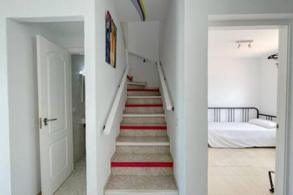 Beachside Eter With Private Pool, Bbq & Fast Wifi Corralejo