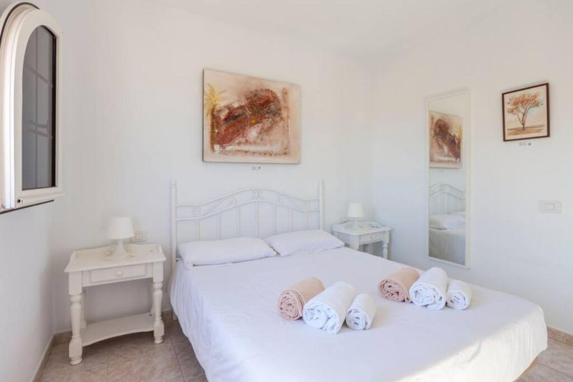 Villa Tierra- Sea View, Private Pool, Bbq & Wifi By Amazzzing Travel