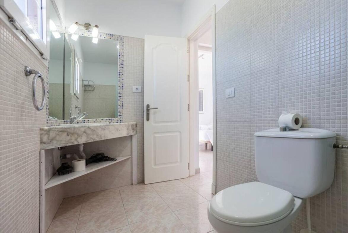 Tierra- Sea View, Private Pool, Bbq & Wifi By Amazzzing Travel Corralejo
