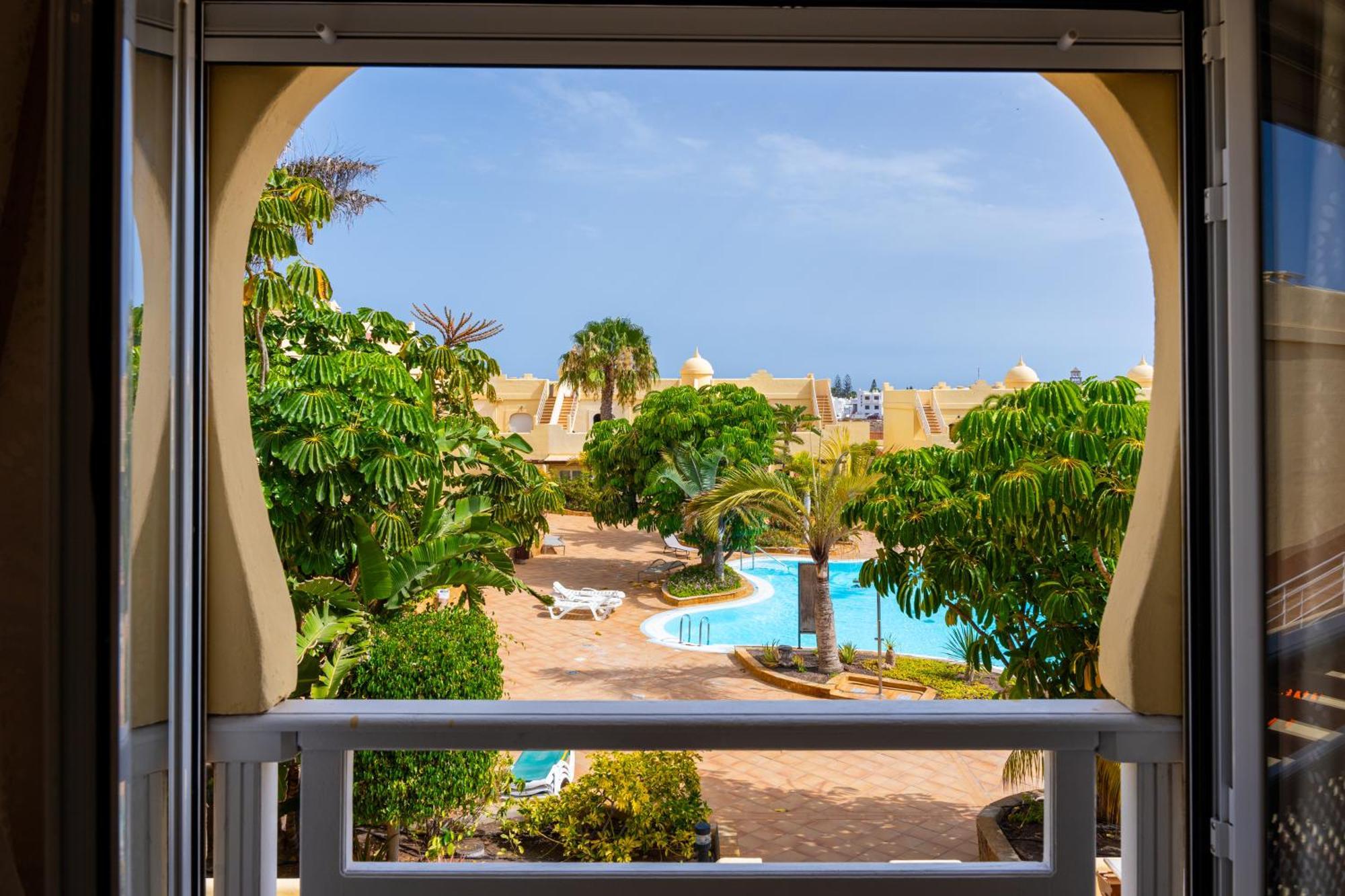 Y El Sultan * Corralejo