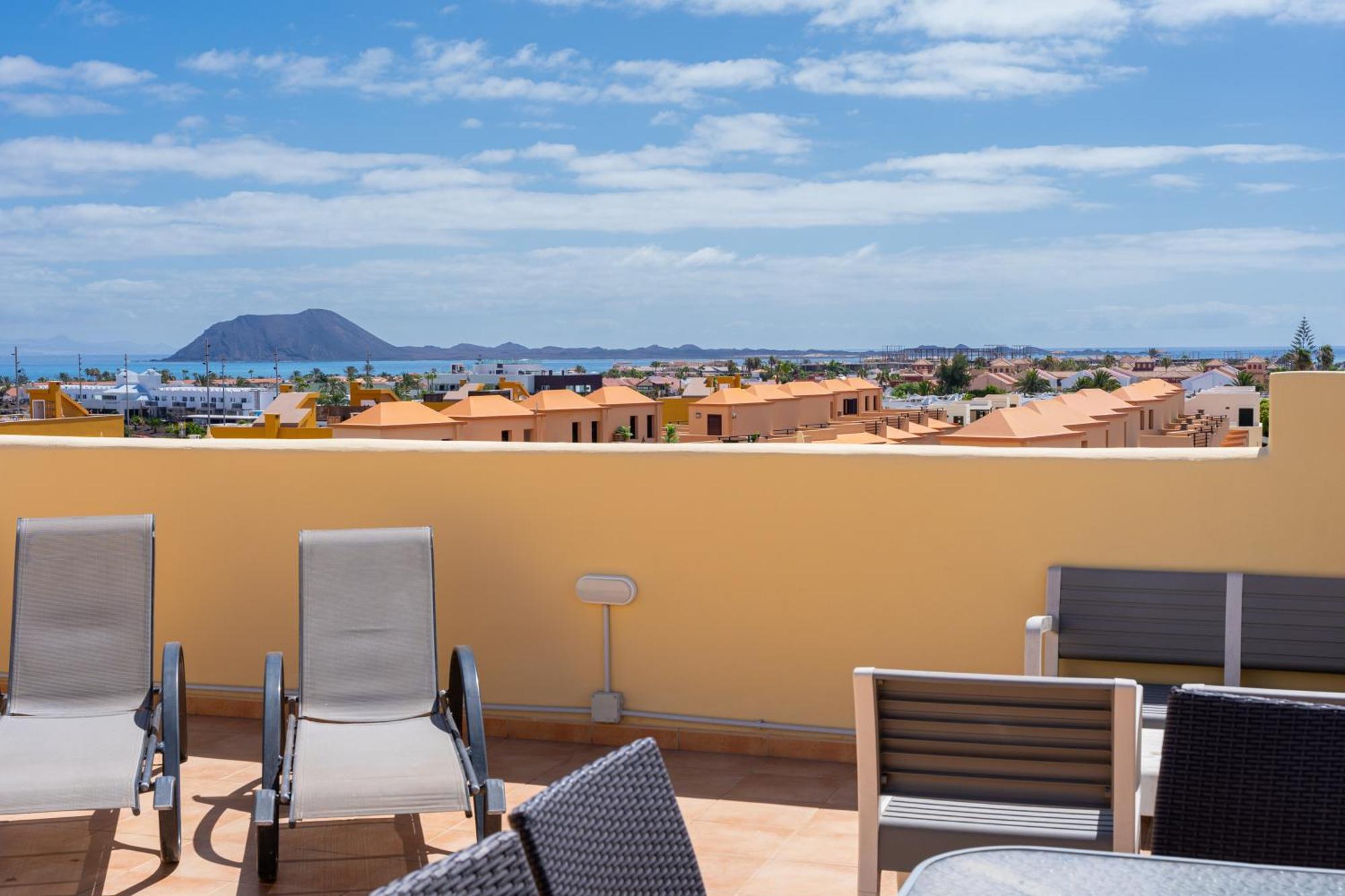 Villa Y El Sultan Corralejo