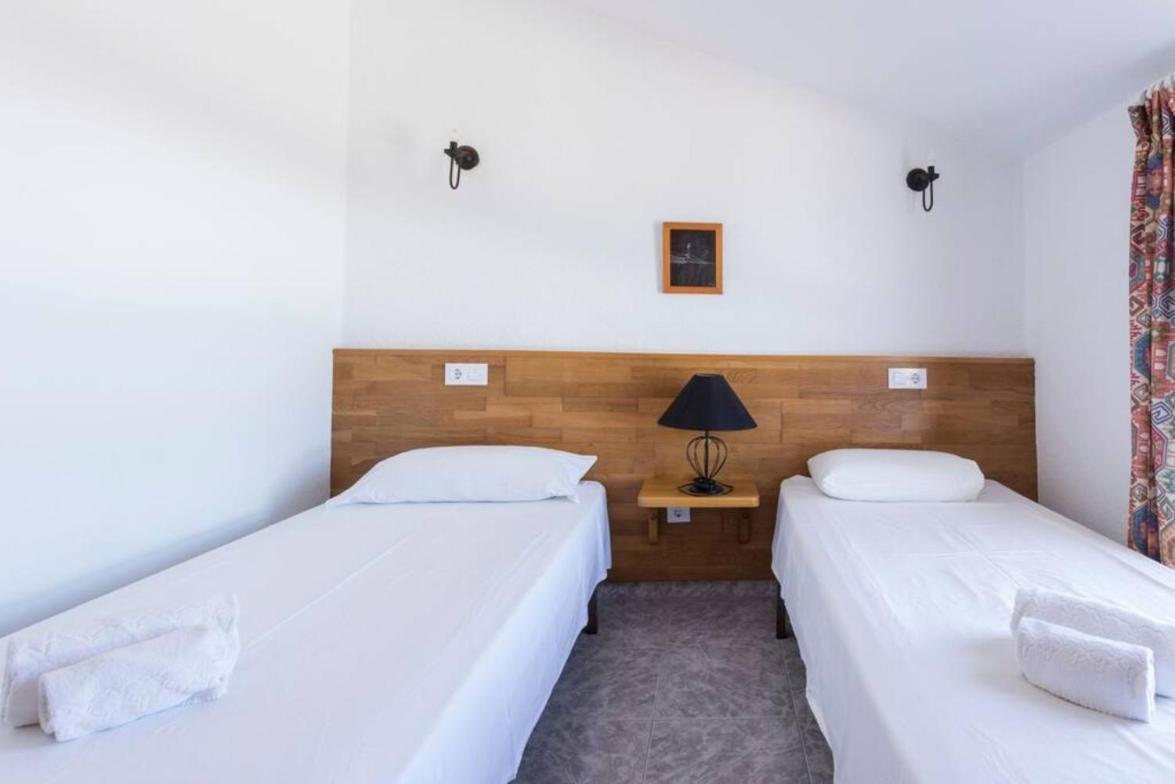 Beachfront Remos With Lobos Island View, Private Pool, Wifi & Bbq By Amazzzing Travel Villa *