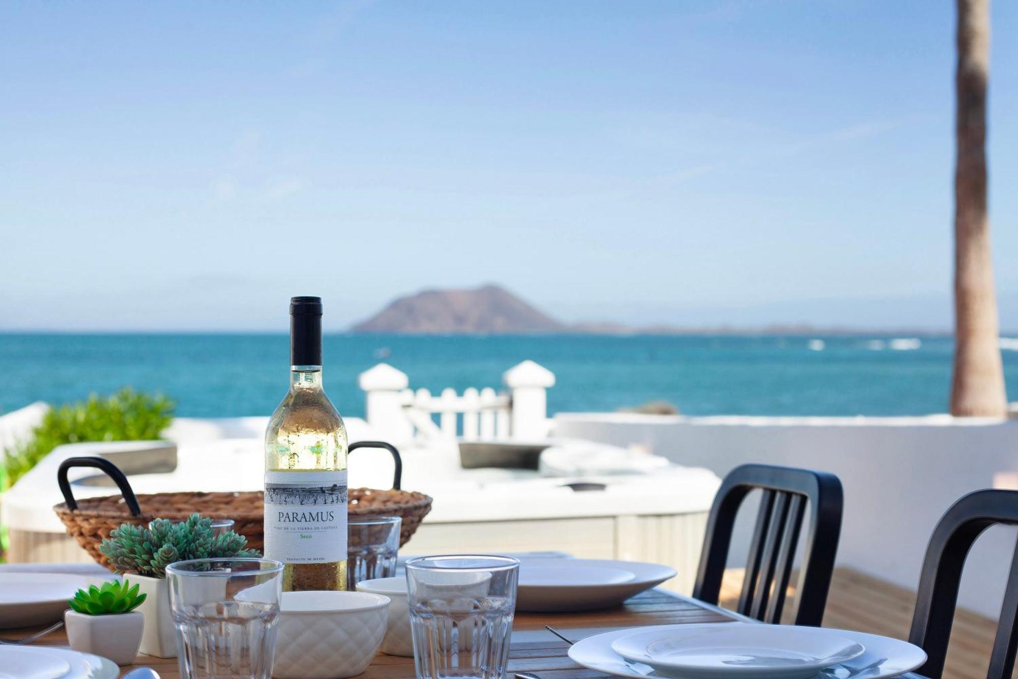 Villa Luxury Oceanfront Corralejo