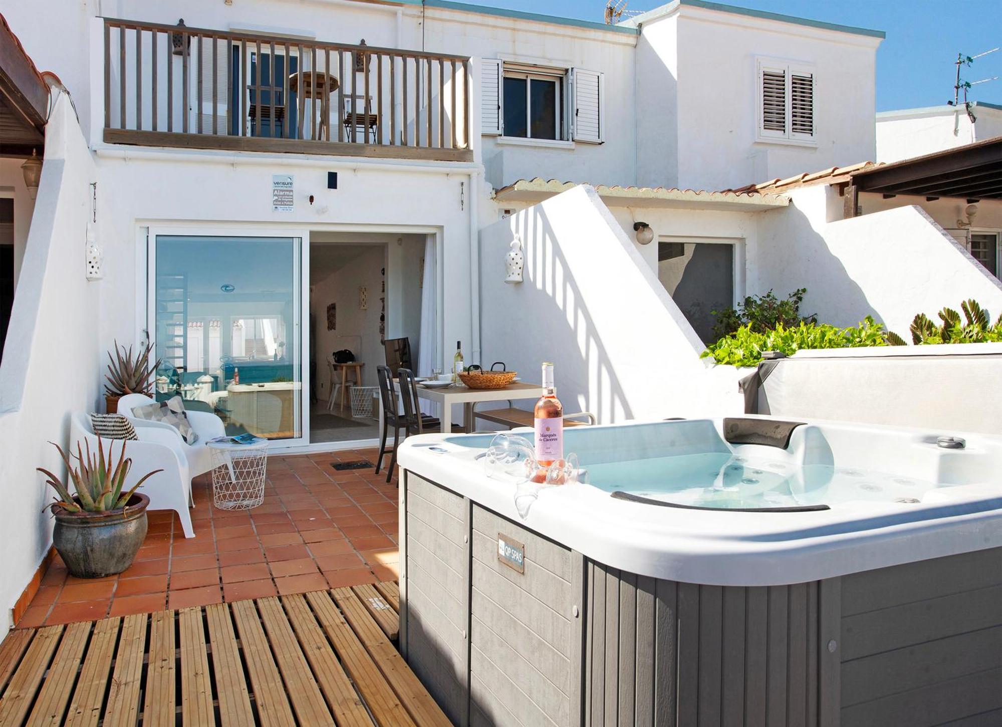Luxury Oceanfront Villa