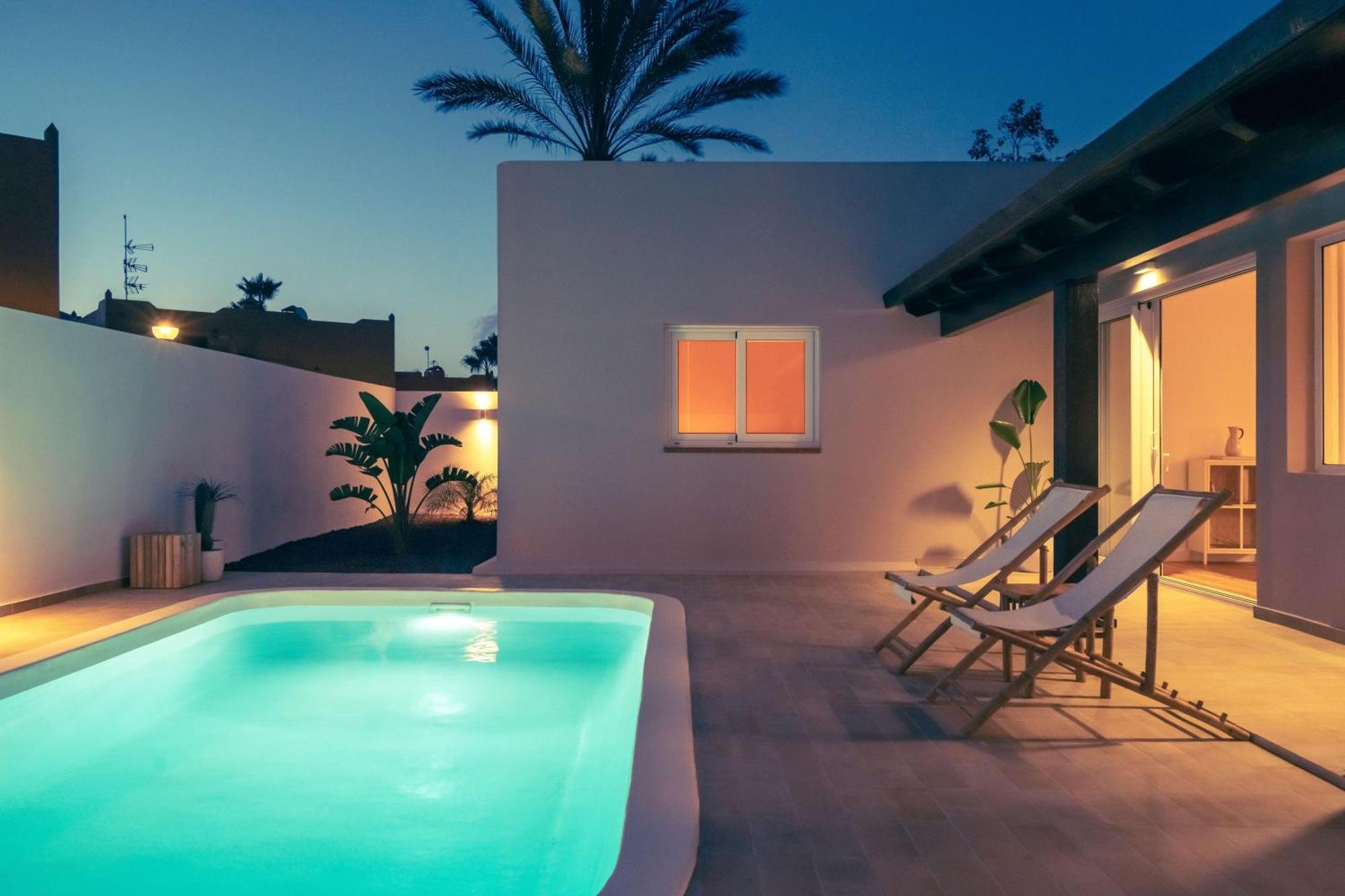 Villa Tropico - Design House With Pool In Corralejo