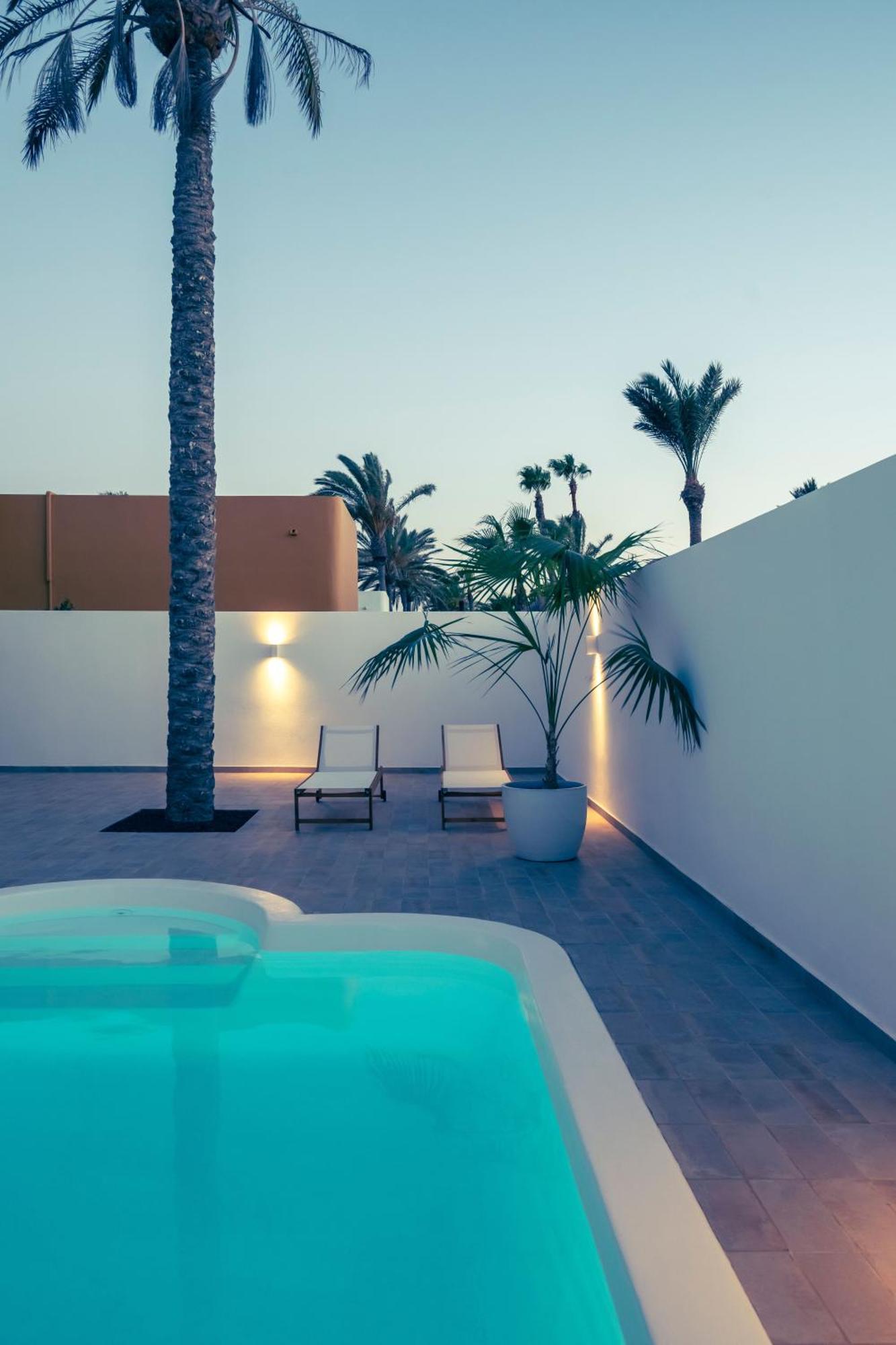 Tropico - Design House With Pool In Villa
