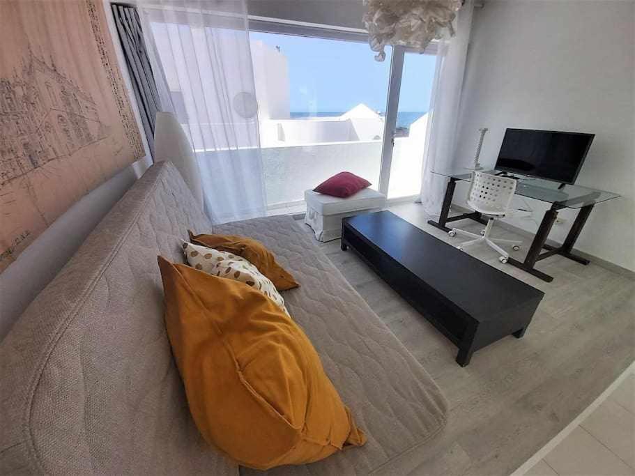 Breeze View House By The Sea
