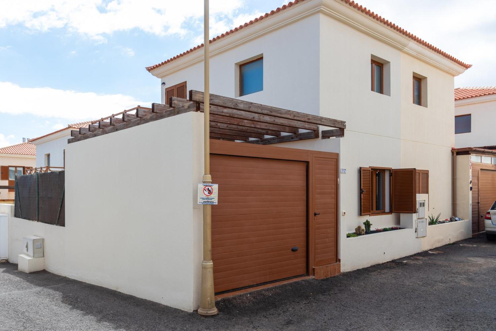 Alcaudon Holidayfv * Corralejo