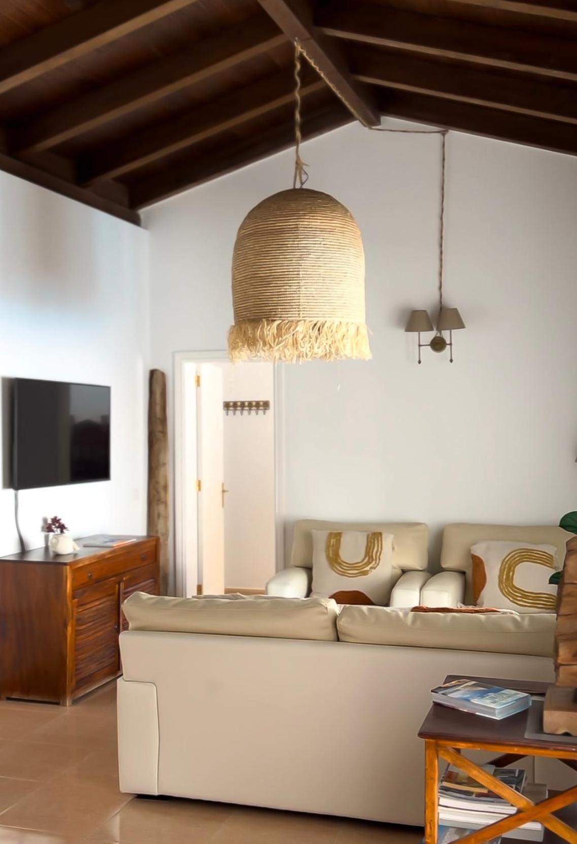 House Boho Palm With Private Heated Pool And Garden, 3 Bedrooms, Wi-fi Villa