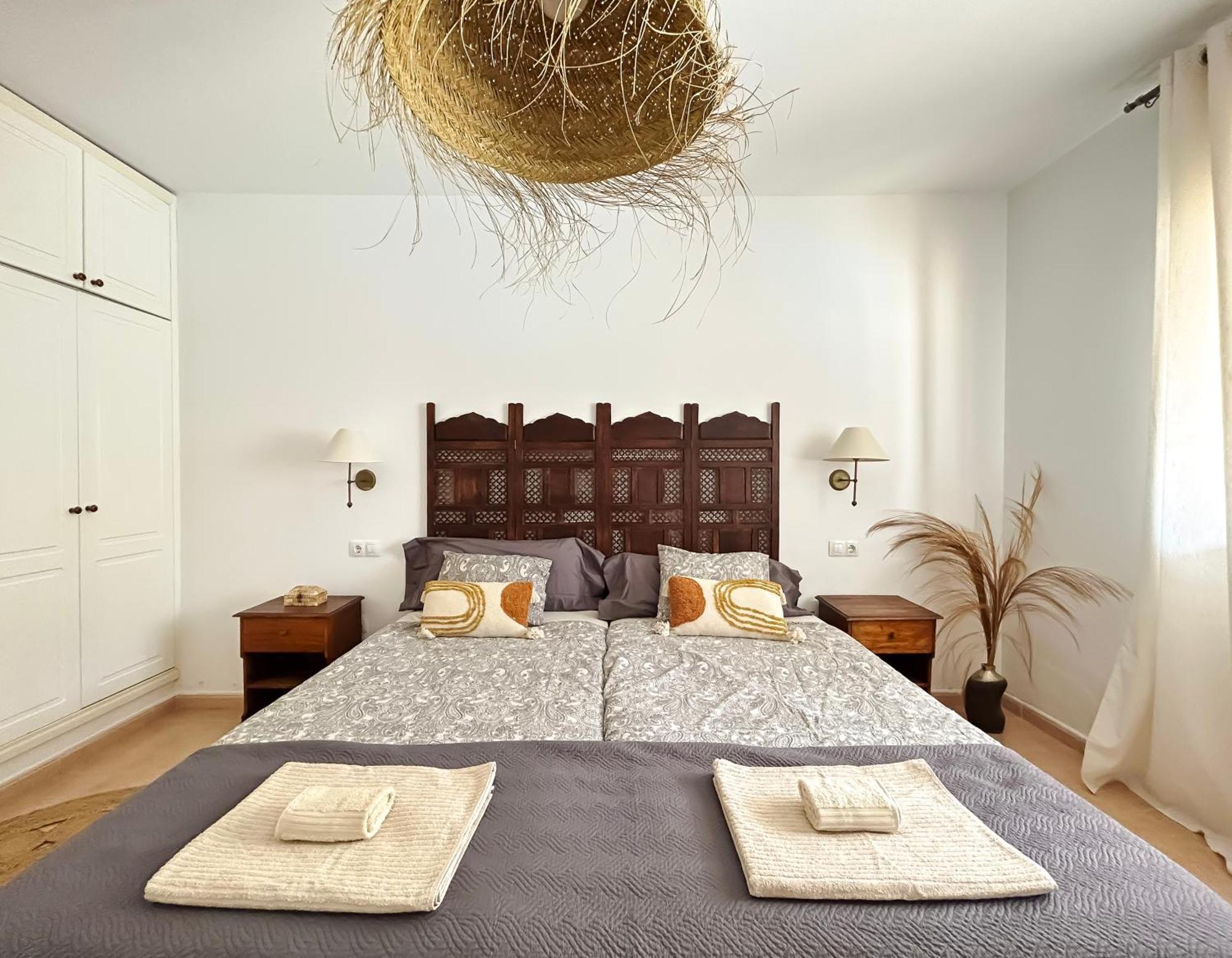 House Boho Palm With Private Heated Pool And Garden, 3 Bedrooms, Wi-fi * Corralejo