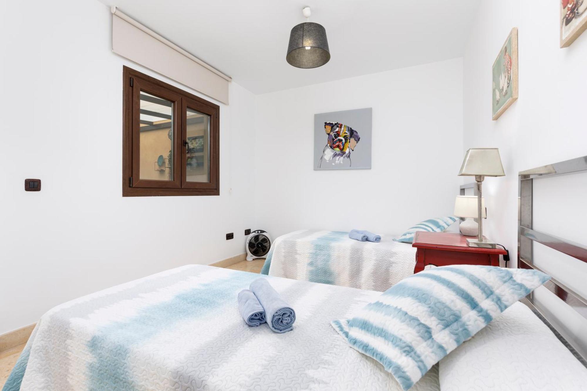 Villa Sunset 4 Bedroom 200m To Beach+fast Wifi *