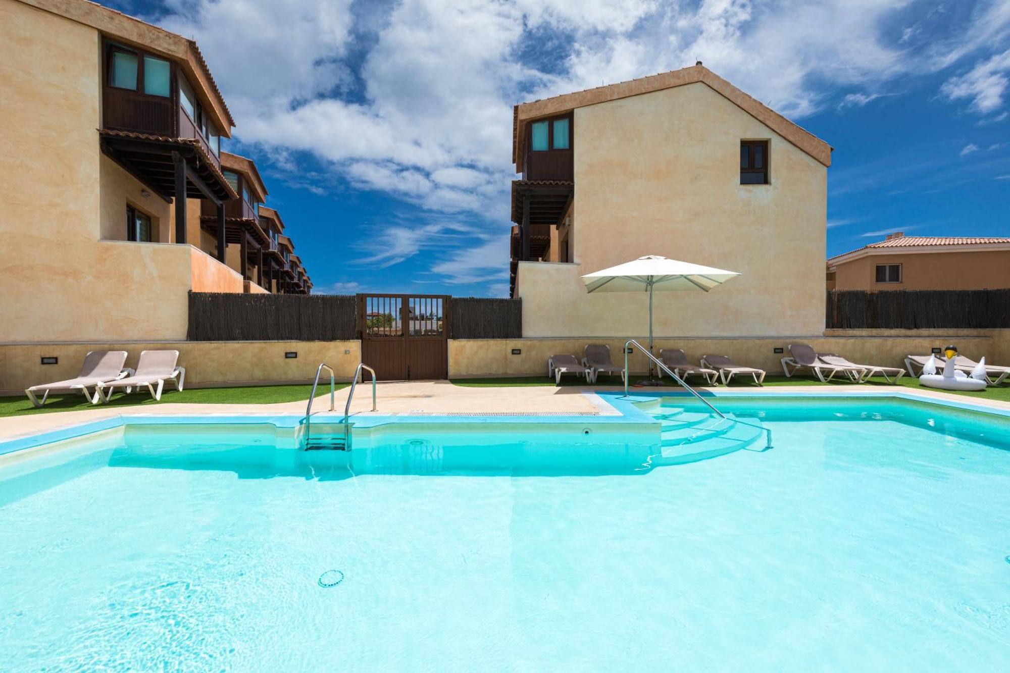 Sunset 4 Bedroom 200m To Beach+fast Wifi *