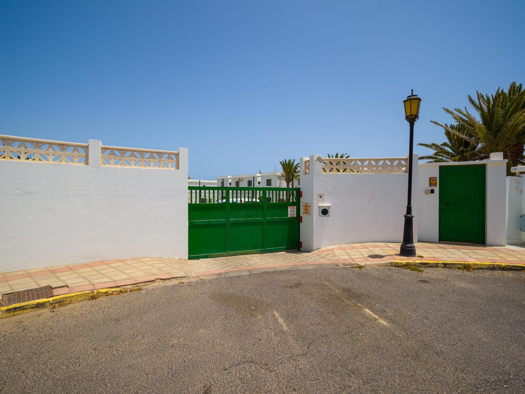 Cleo Pool View & Wi-fi By Irent Fuerteventura Corralejo