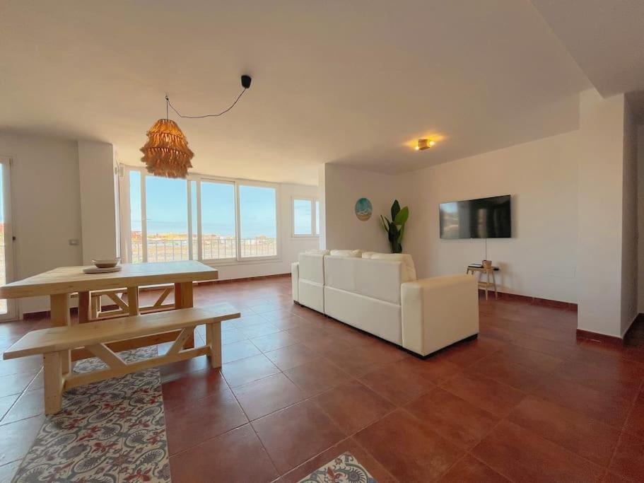 Casa Bamboo Corralejo, Relax, Piscina Y Parking Privado Apartment *