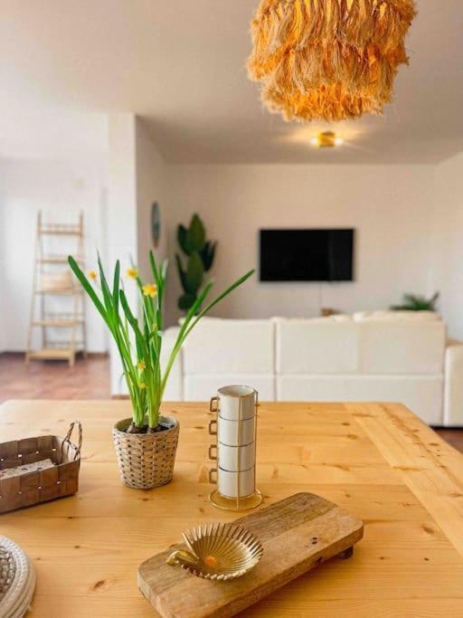 Casa Bamboo Corralejo, Relax, Piscina Y Parking Privado Corralejo