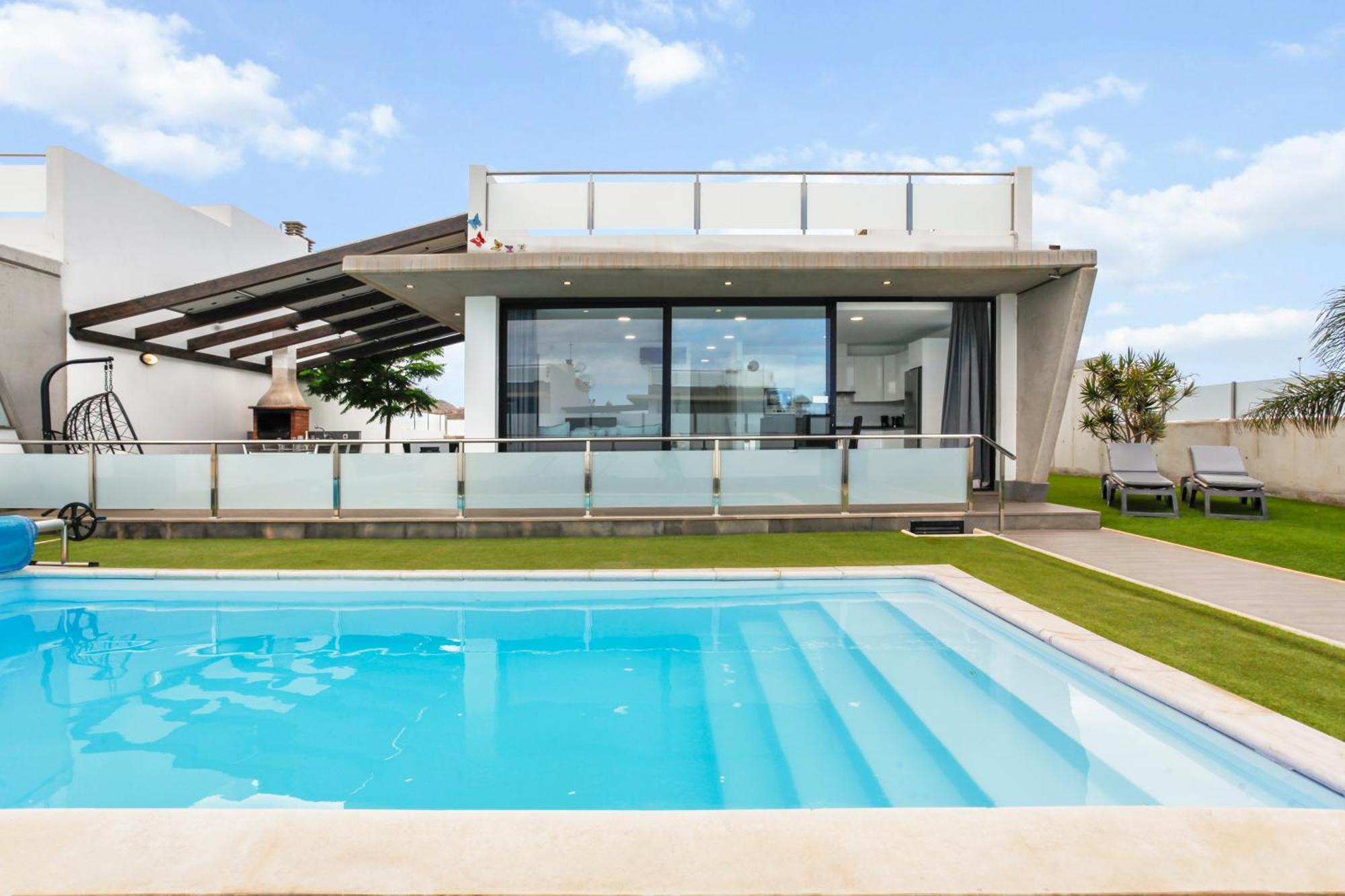 Mariposas Dreams Villa *