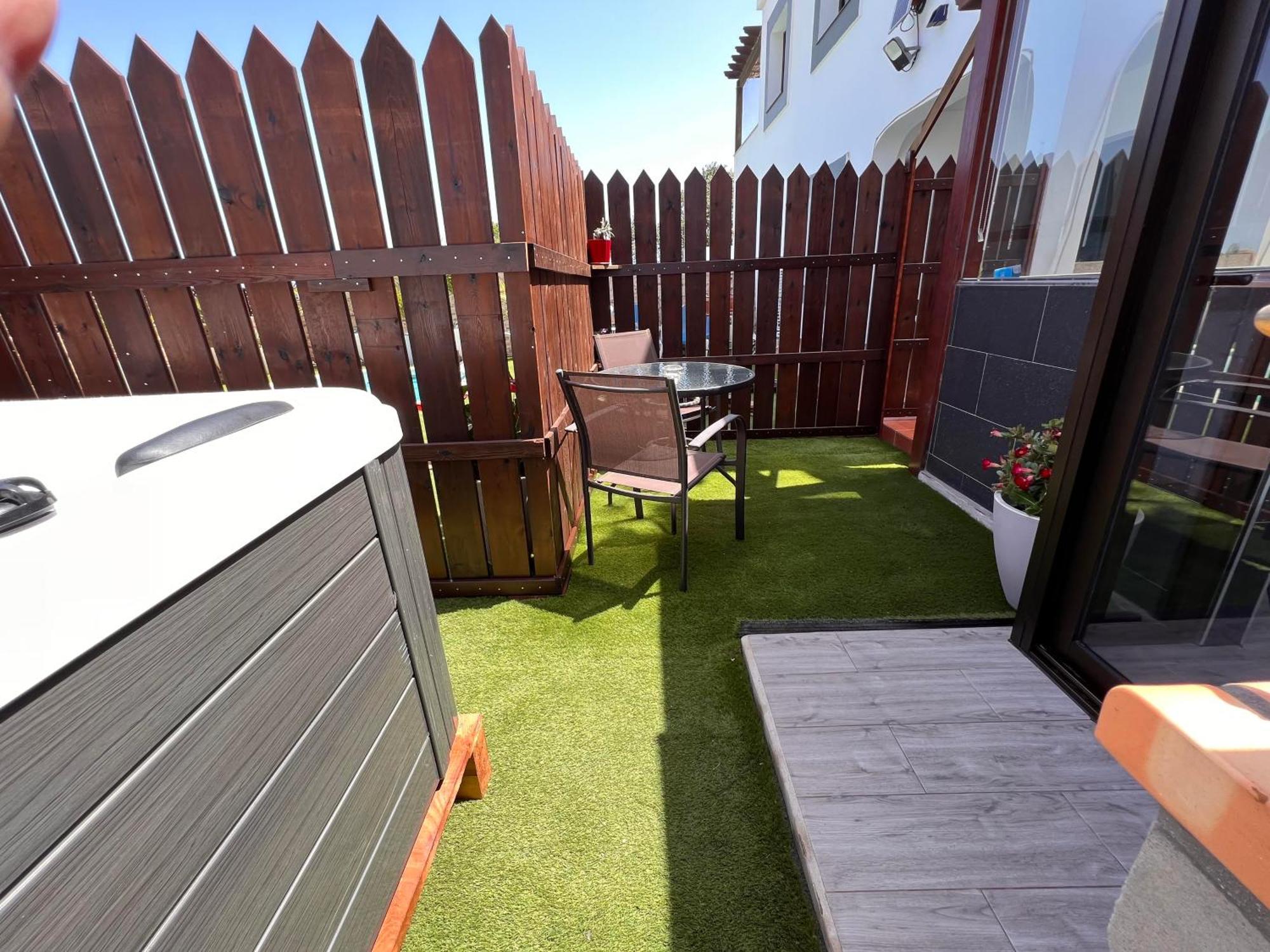Estudio Agradable, Con Jacuzzi, Terraza Y Barbacoa, Totalmente Independiente Apartment Corralejo