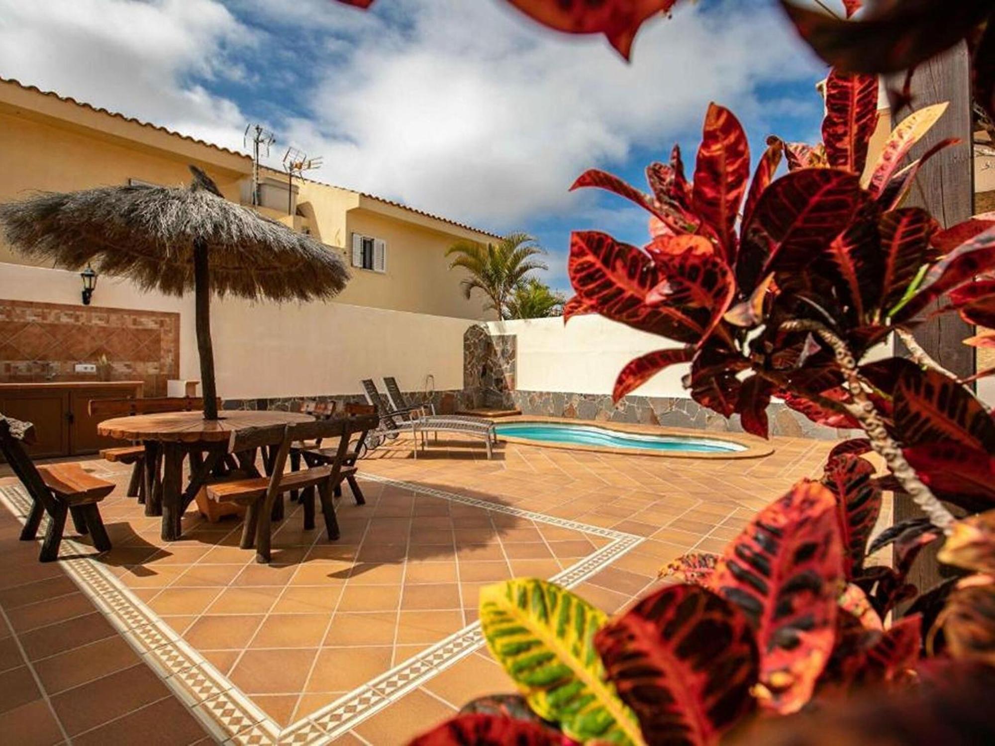 Villa With Private Pool In Playa Corralejo