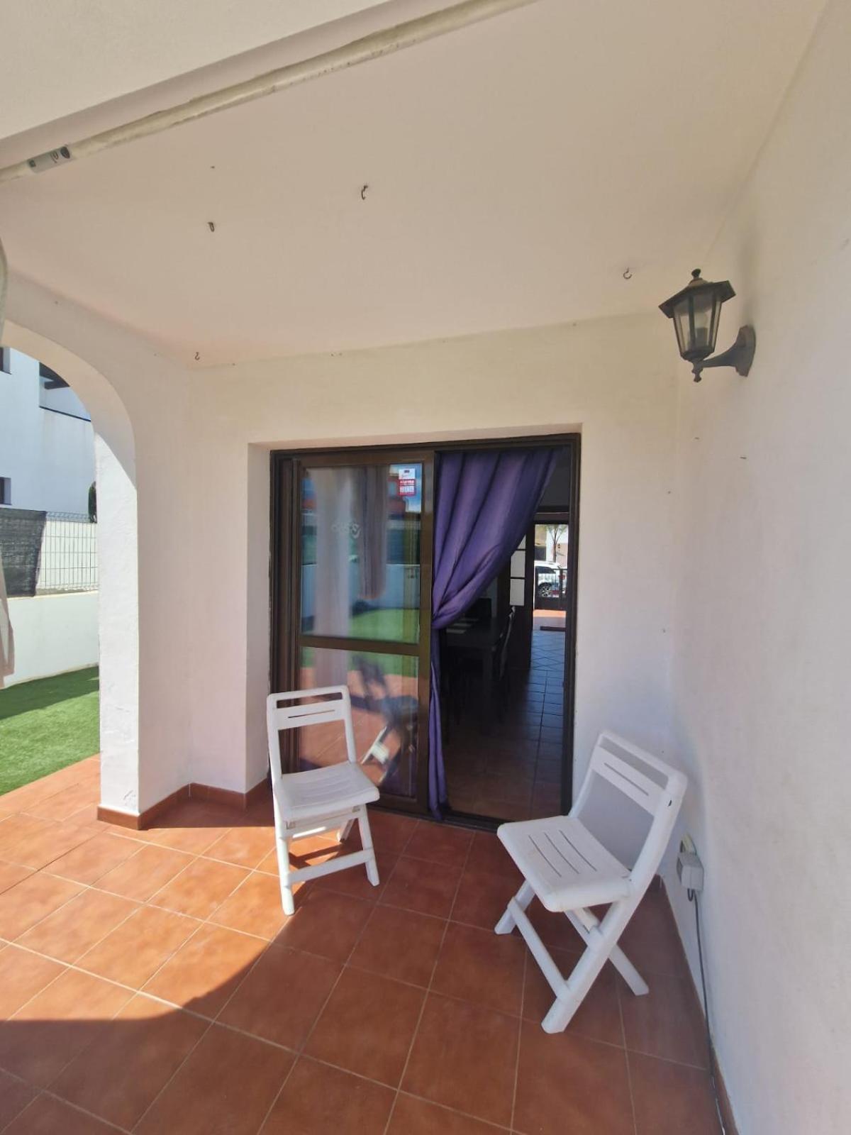 Tobia Villa *