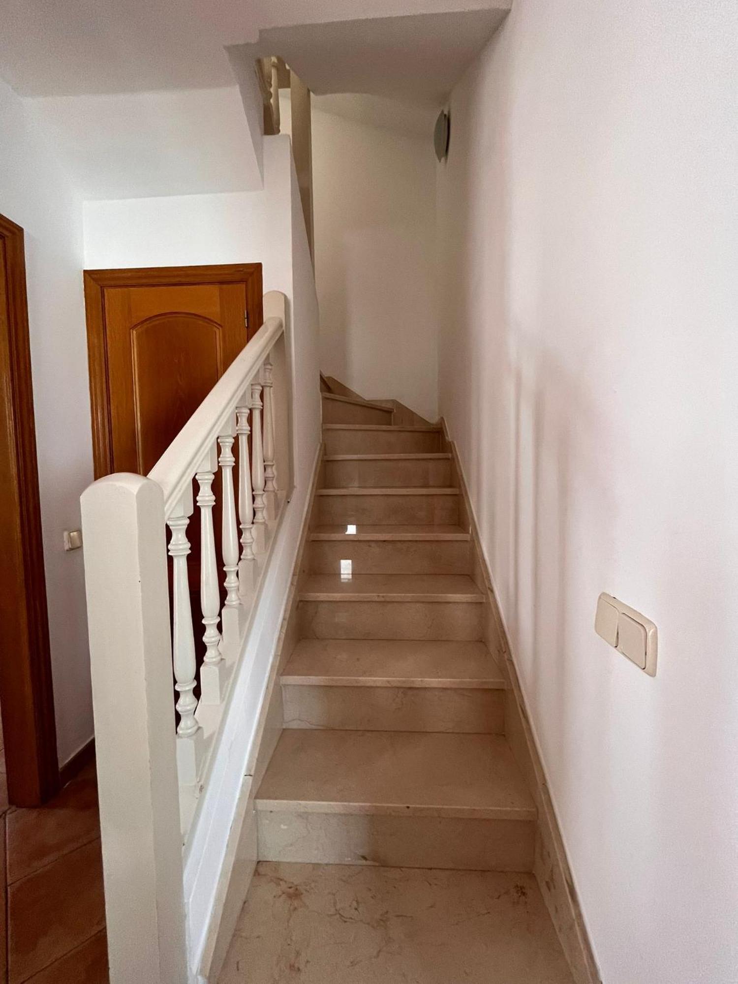 Tobia Villa *