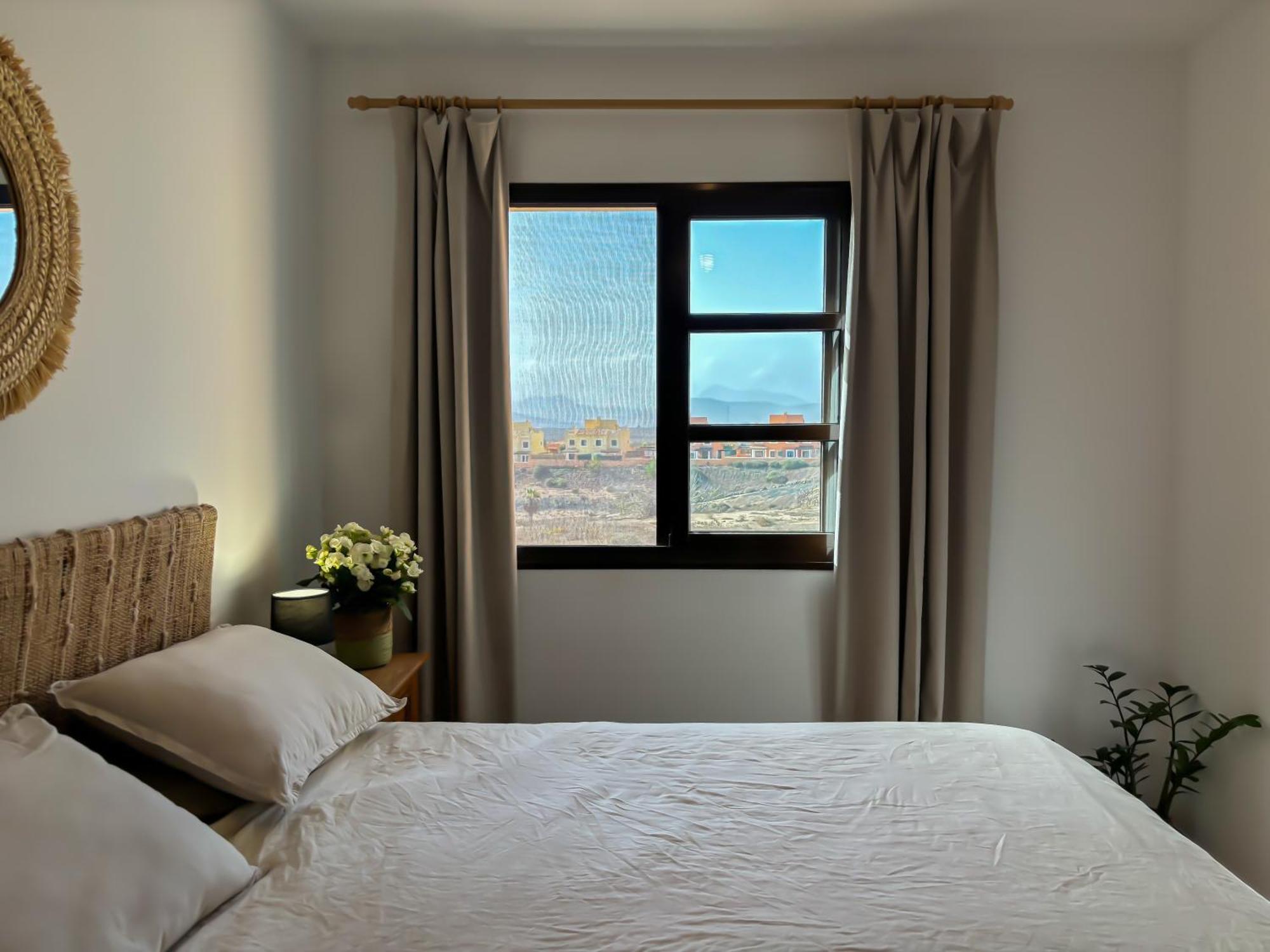 Tarabilla With Private Pool & Ocean Views Corralejo