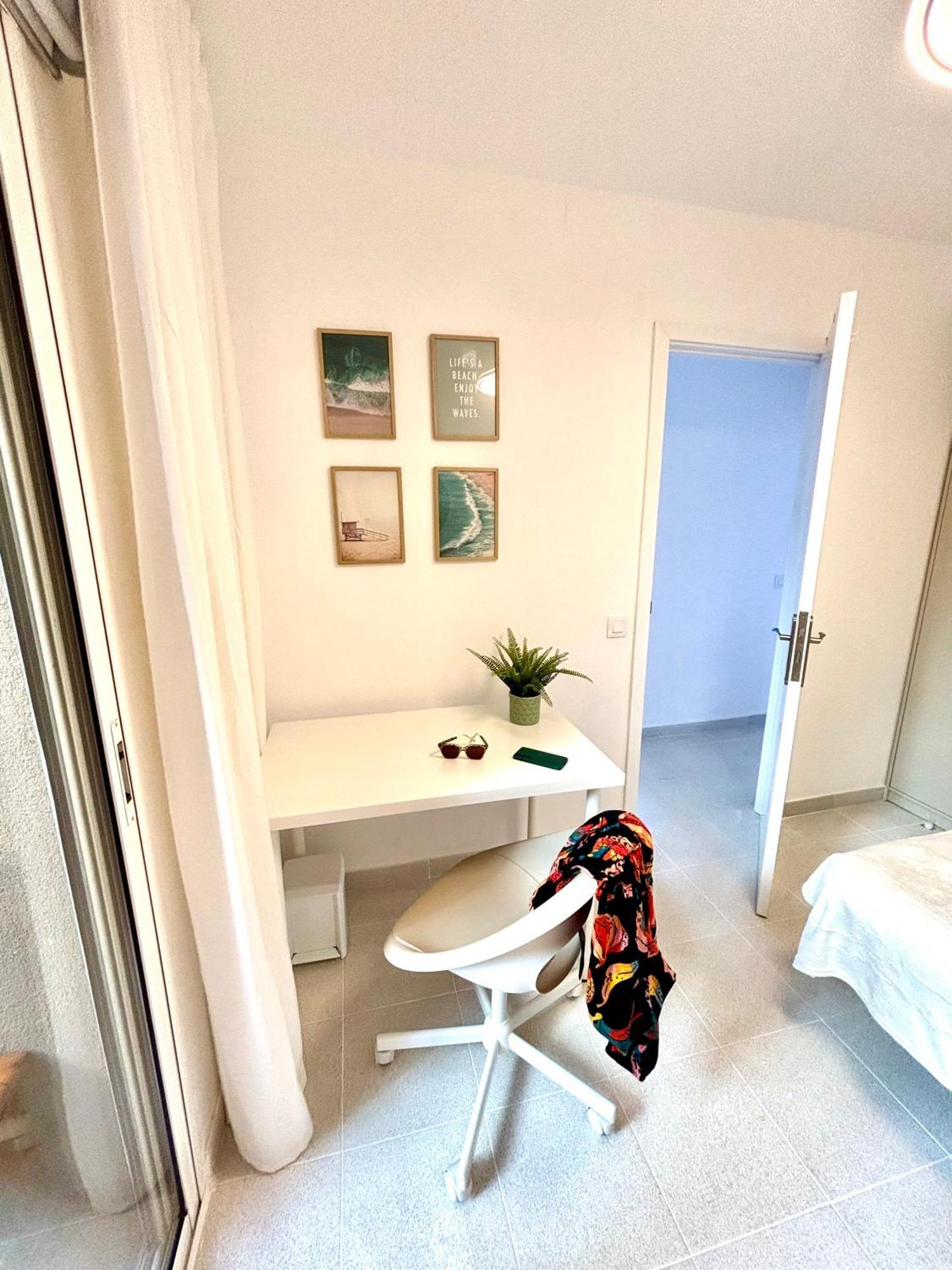 Apartment Sunny Terraced Flat In Center Corralejo