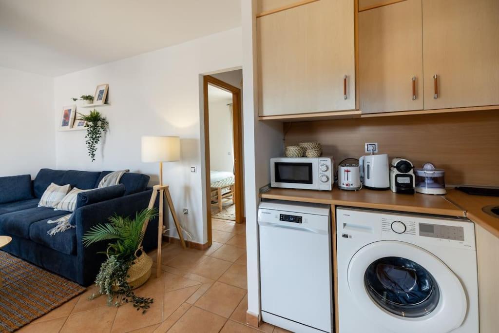 Holiday home La Caleta Con Piscina Terraza Jardines Privados Terraza Y Wifi *