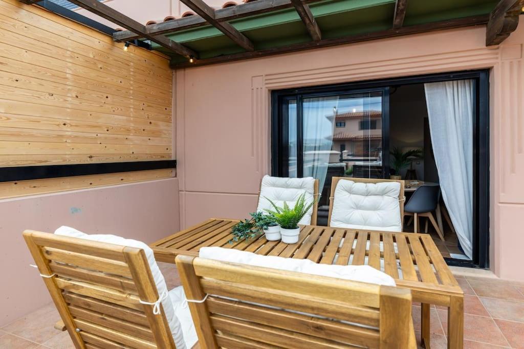 La Caleta Con Piscina Terraza Jardines Privados Terraza Y Wifi * Corralejo