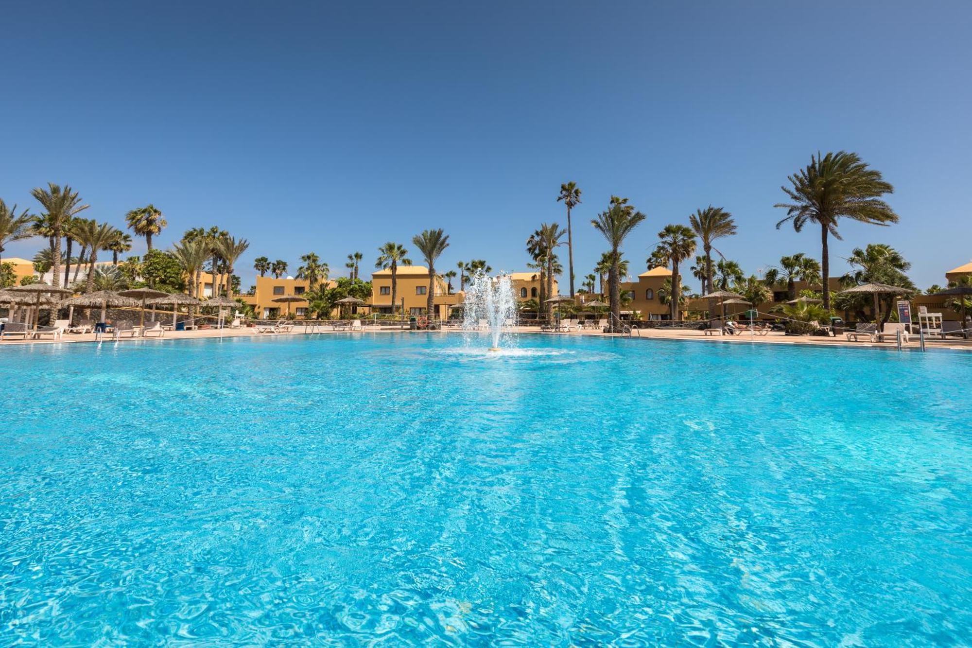 Home2book Sunny Apt, Terrace & Pool Corralejo