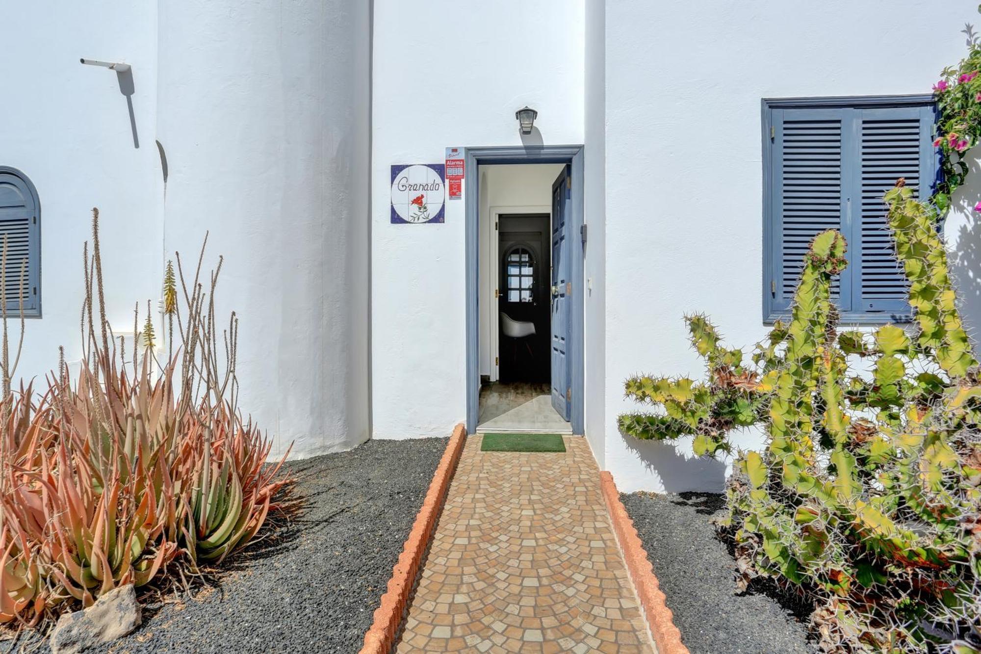 Villa Granados 27 Beachfront *