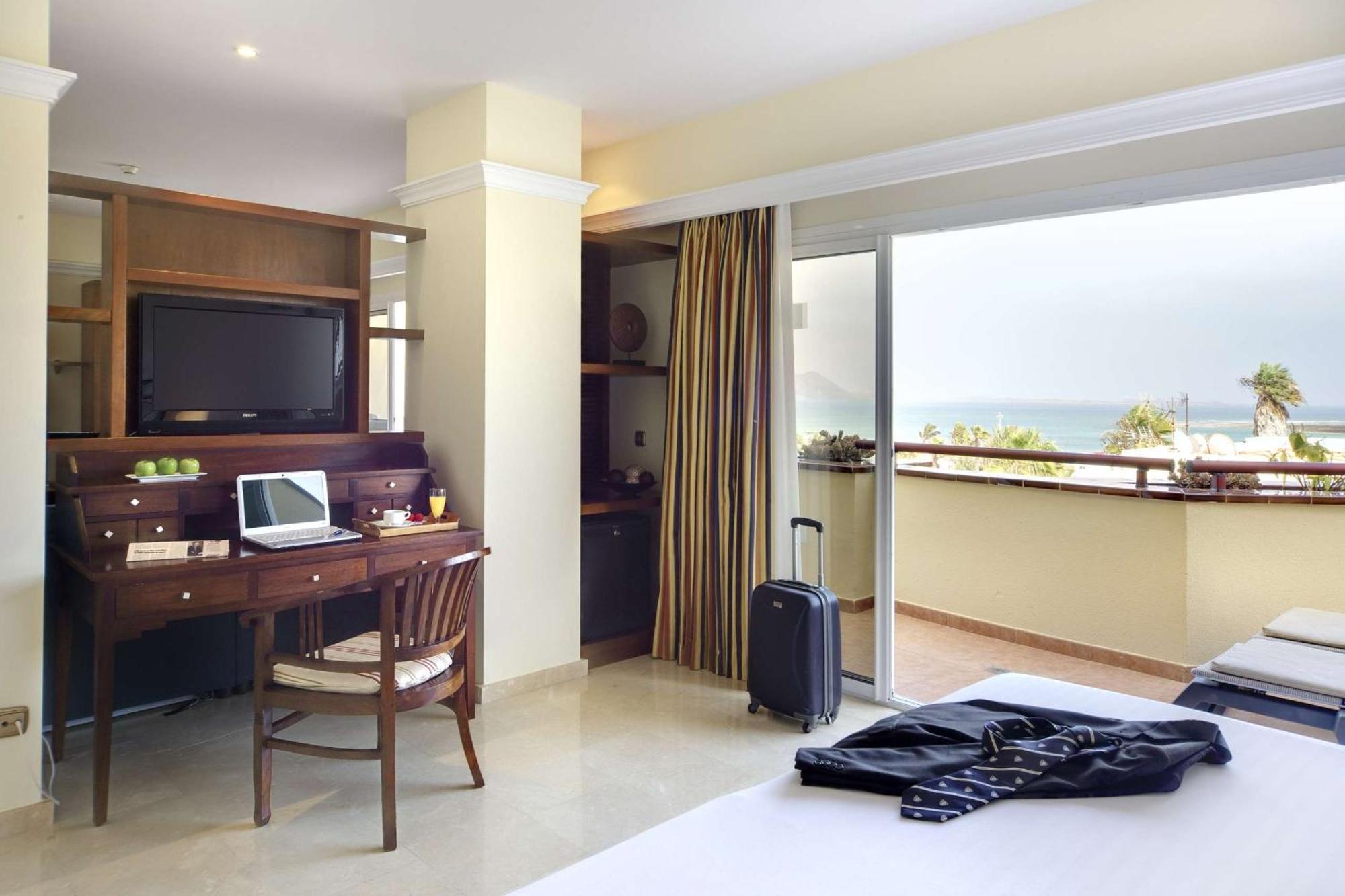 Barcelo Bay - Adults Only Hotel 4*