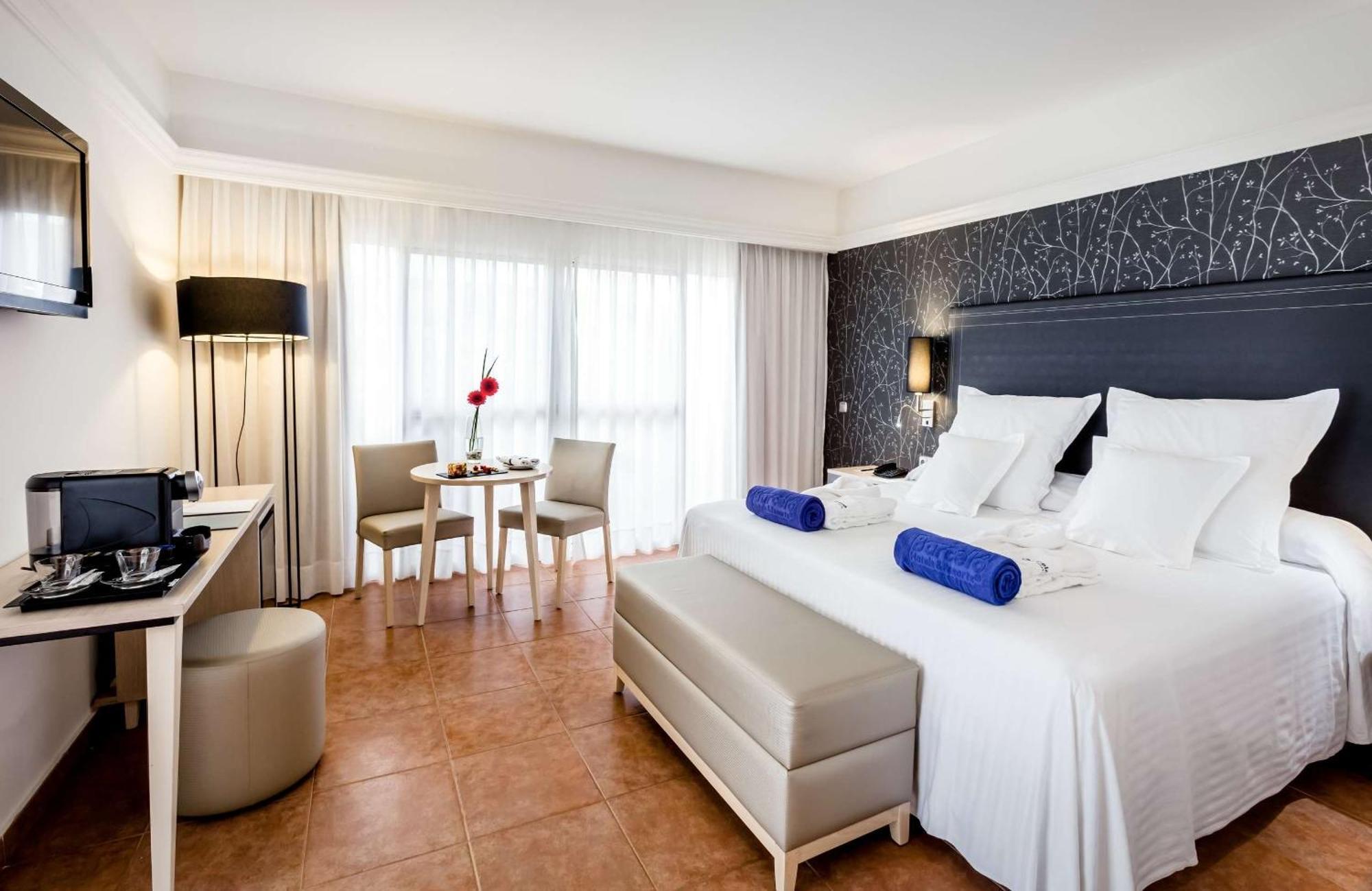 Barcelo Bay - Adults Only 4*