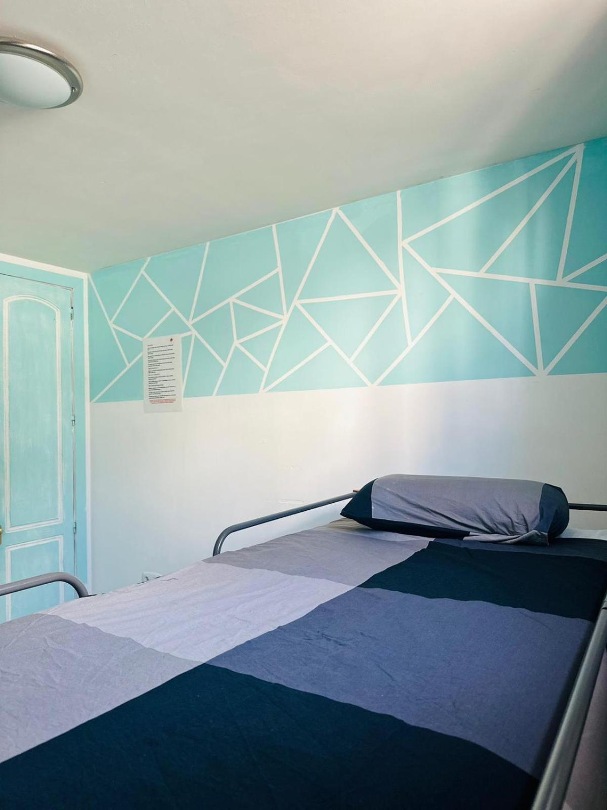 La Fresa Hostel *