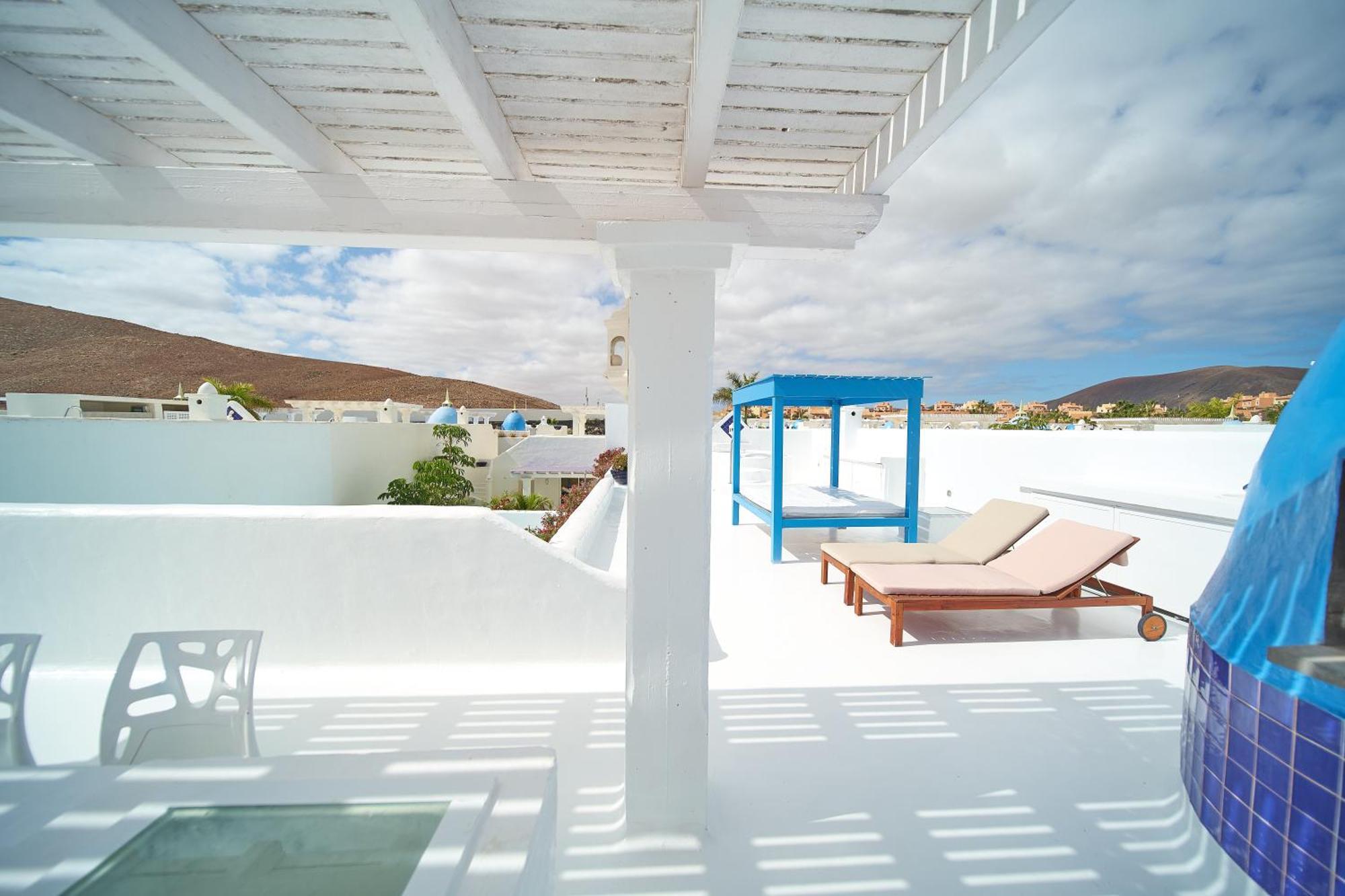 Katis Boutique In Bahiazul Resort Corralejo