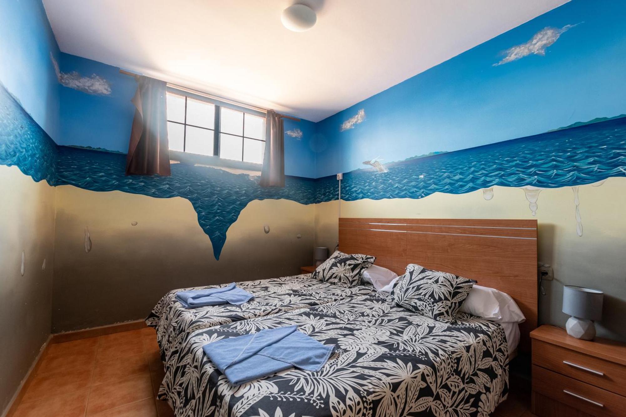Guest house Surf Riders Fuerteventura 2*