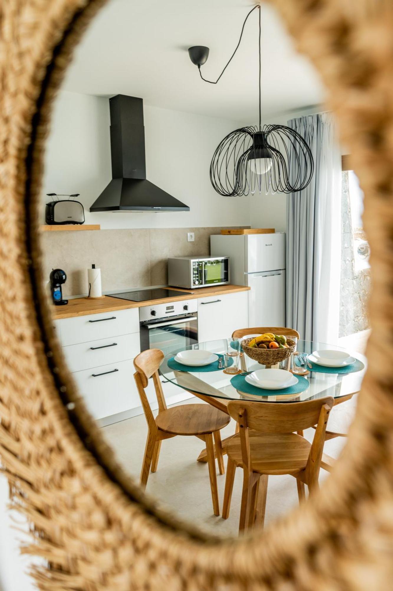 Sea Breeze Piscina Vista Mare Aria Condizionata (adults Only) *