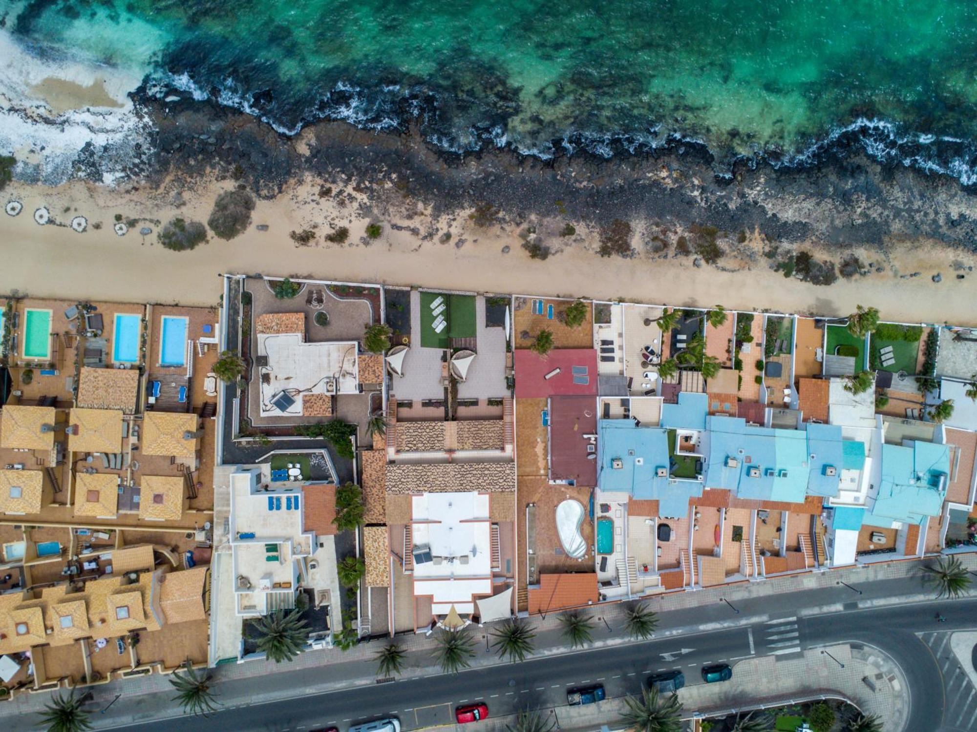 Villa Marina I Beachfront By Holidays *