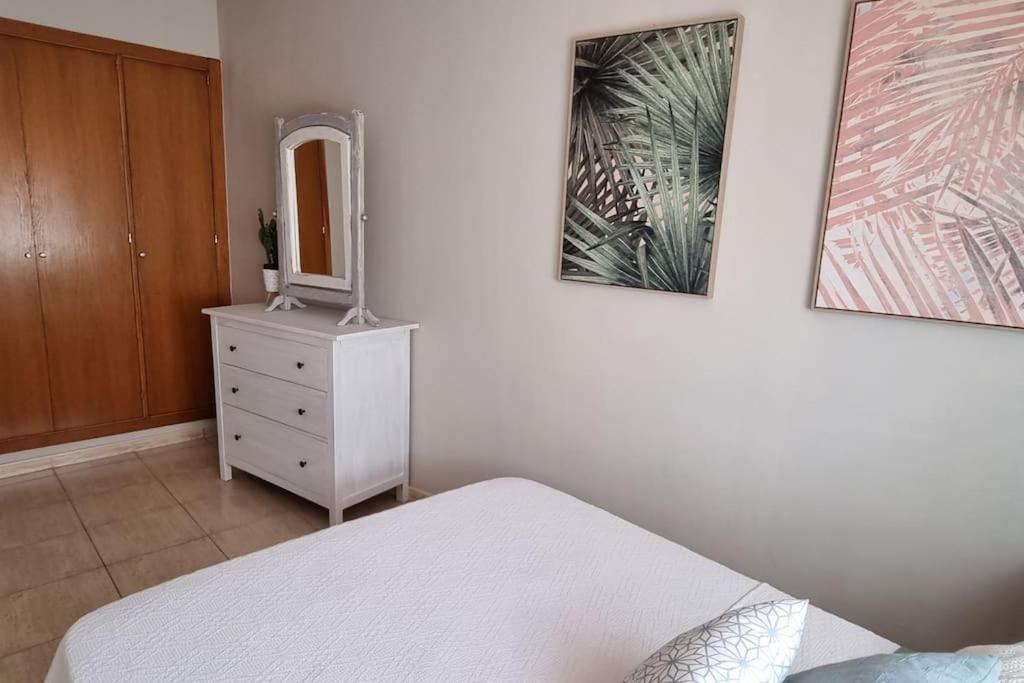Fast Wi-fi- Private Rooftop Terrace- 2 Bed Apartment