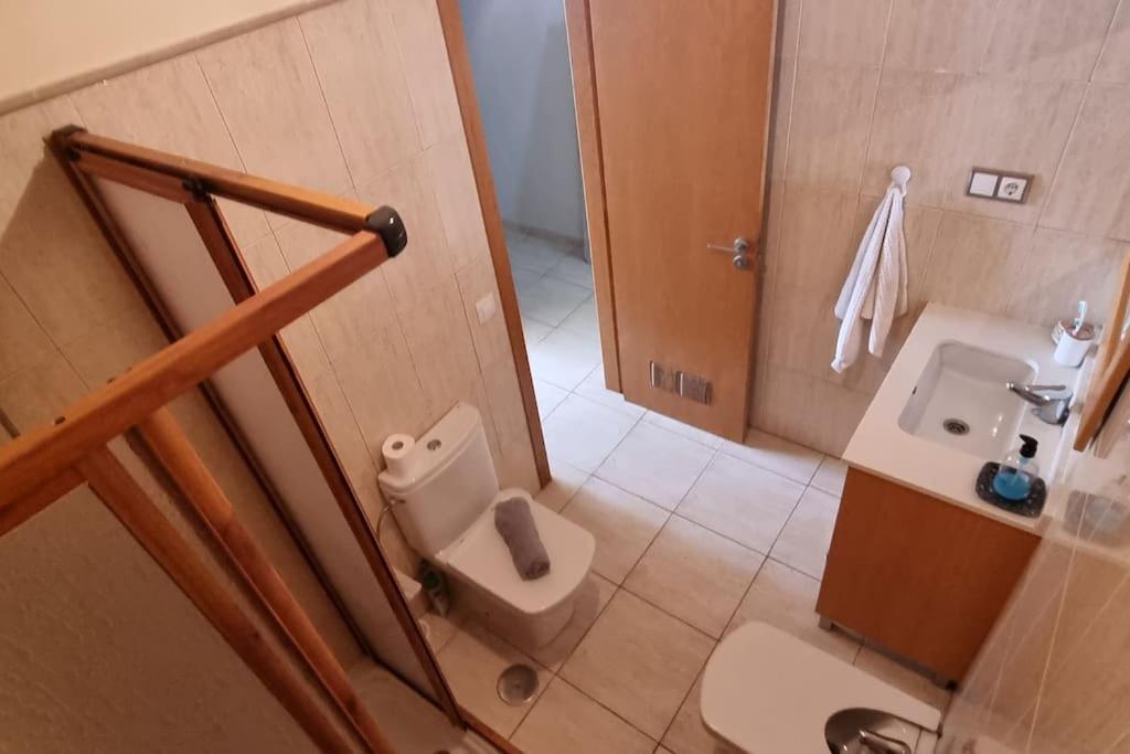 Apartment Fast Wi-fi- Private Rooftop Terrace- 2 Bed Corralejo