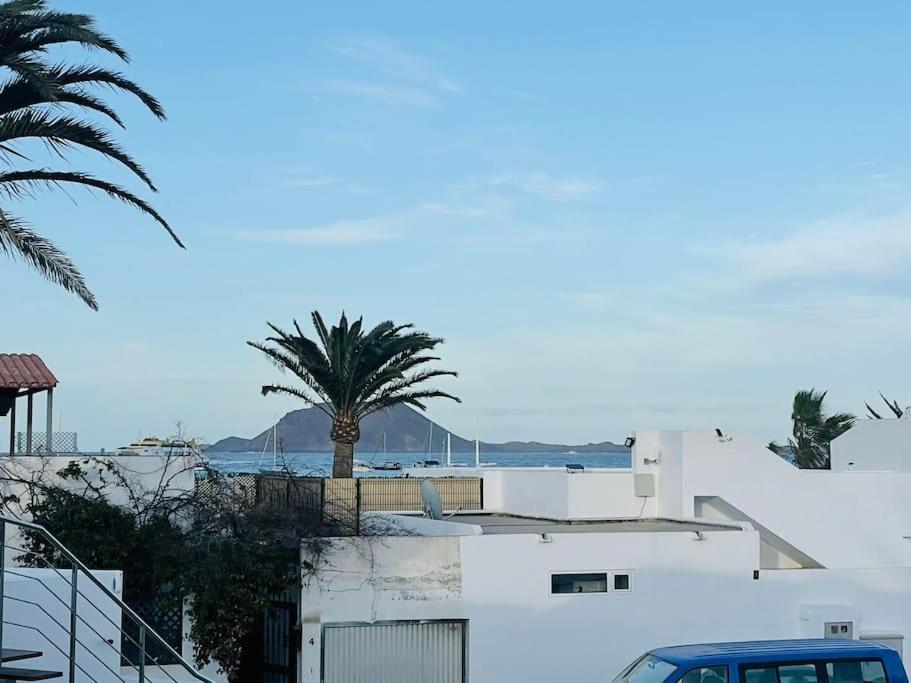 Hoplaco Apartament, Almost On The * Corralejo