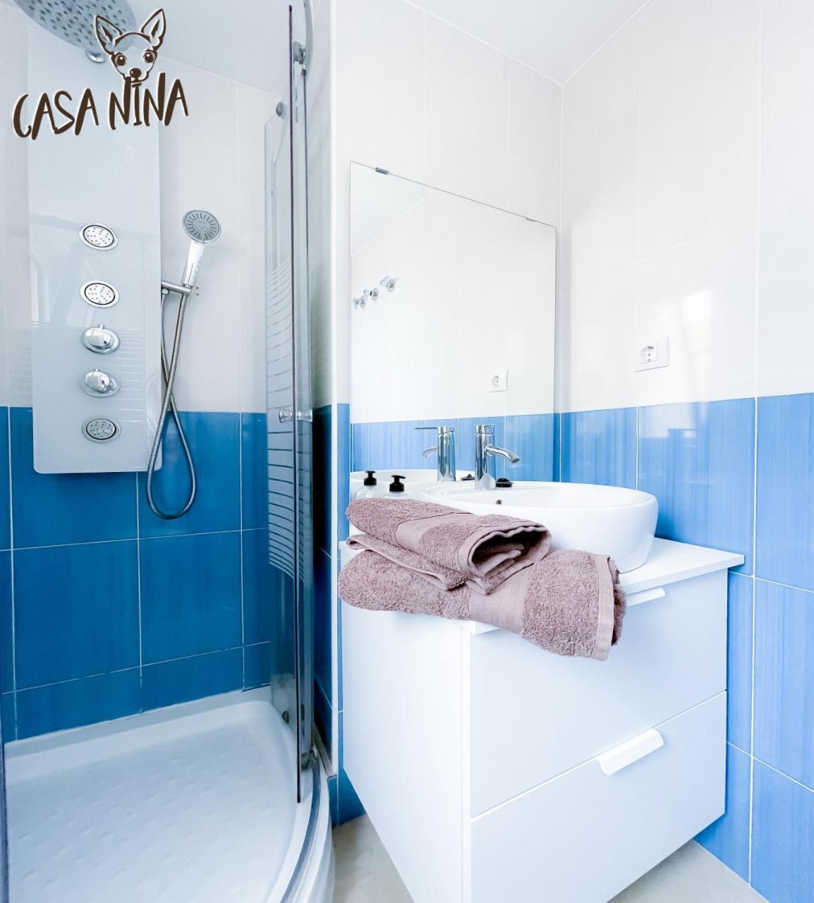 Apartamento B-rent Delfines Casa Nina *