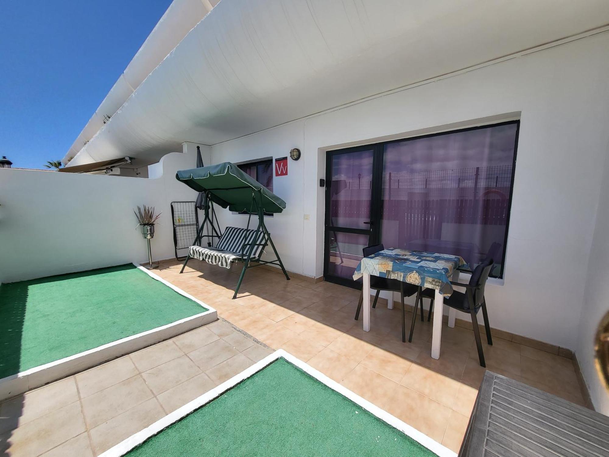 Apartment & Pool