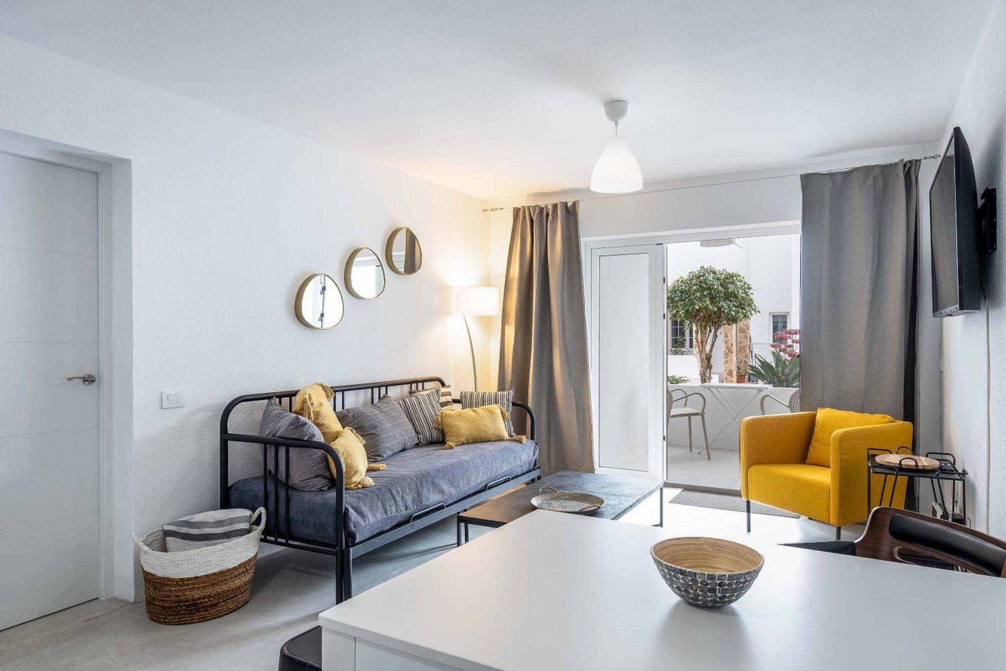 Olas Apartment *