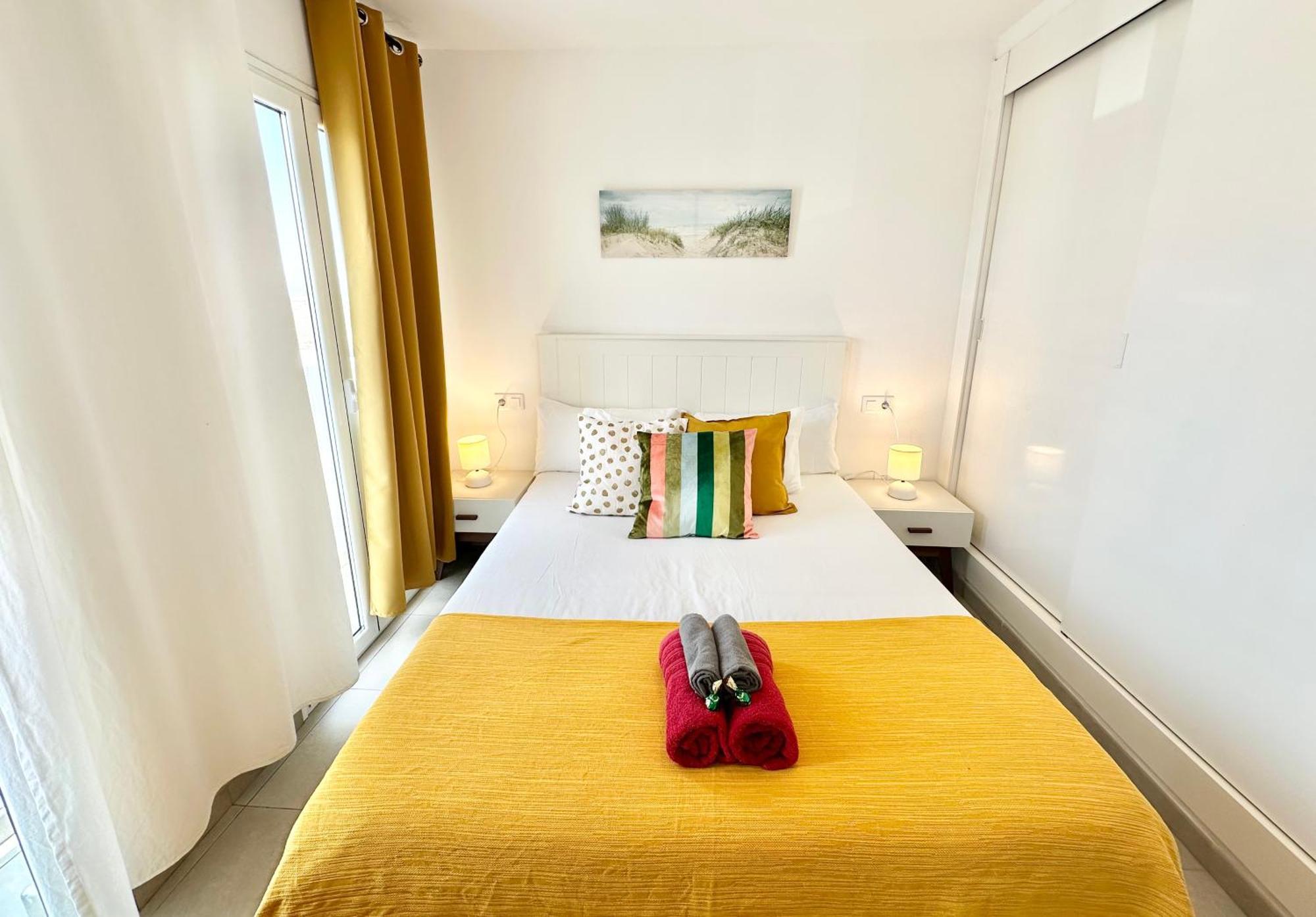 Apartment Lollipop Con Piscina, Doble Terraza, Planta Alta, Cocina Completa Y Wifi *