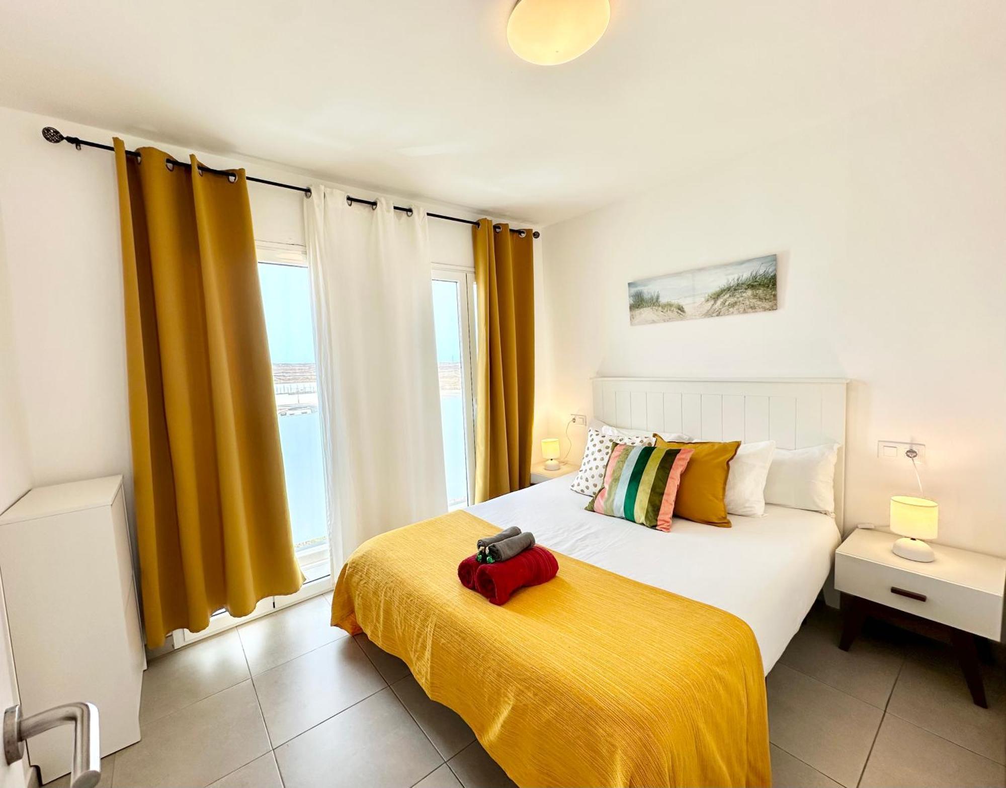 Lollipop Con Piscina, Doble Terraza, Planta Alta, Cocina Completa Y Wifi Corralejo