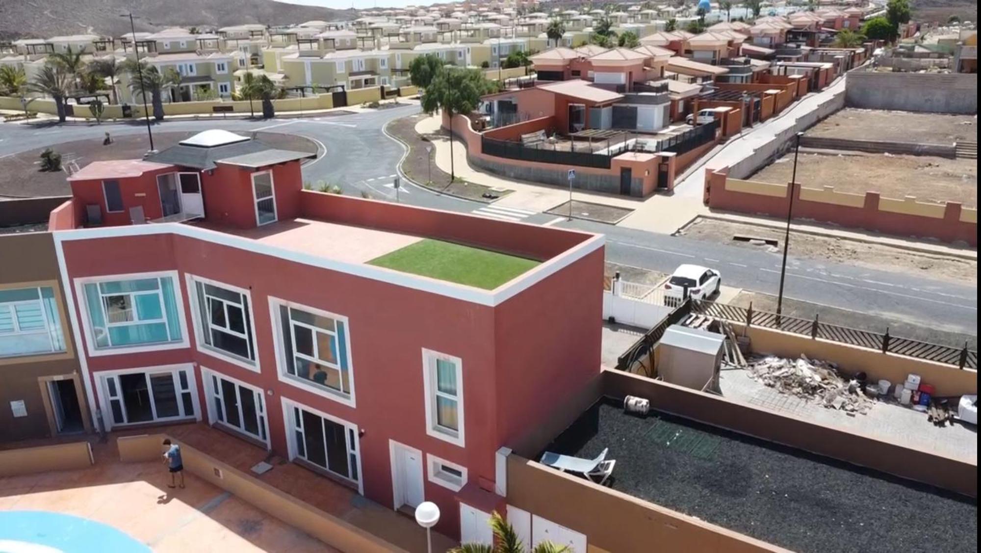 Casa Roja - Banama * Corralejo