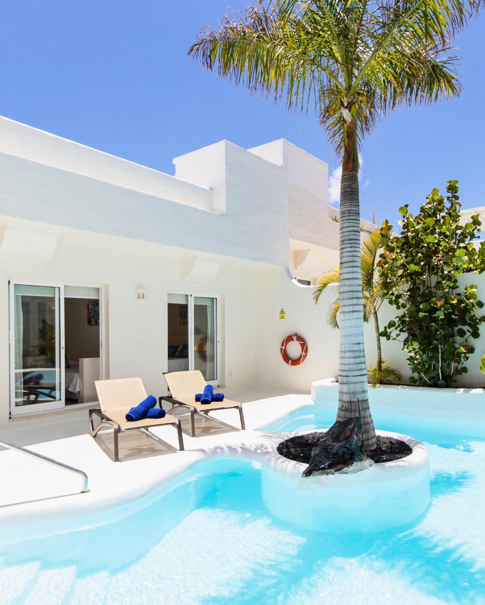 Katis Boutique In Bahiazul Resort 4*
